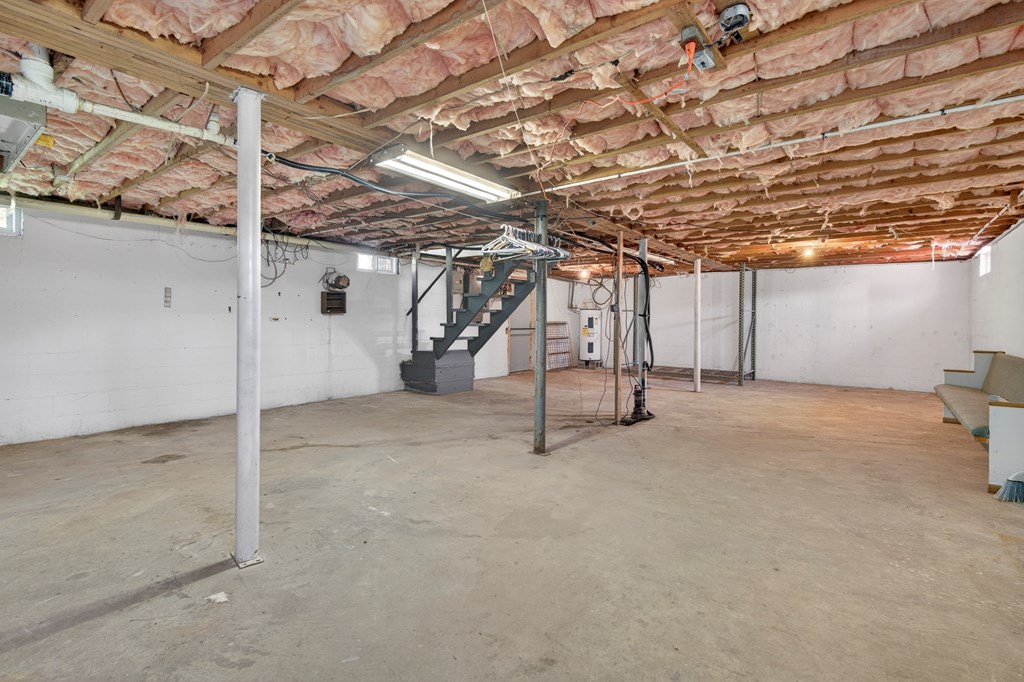 111 Sevier St