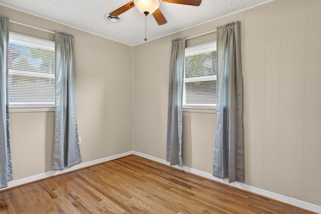 111 Sevier St