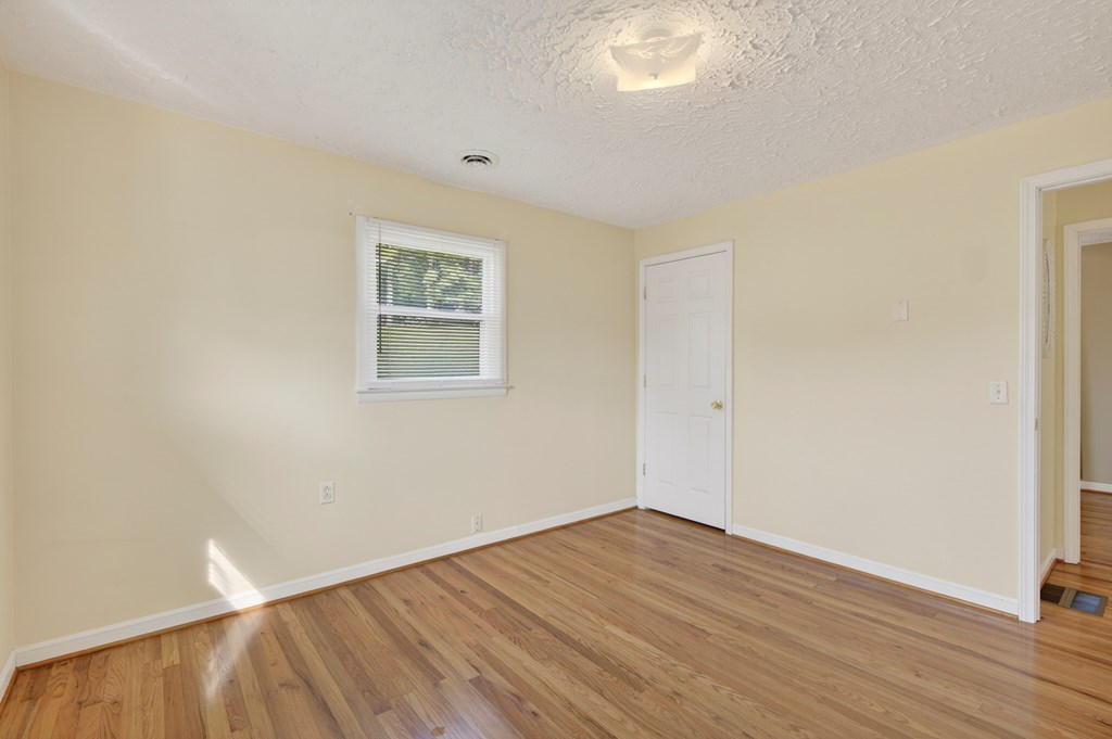 111 Sevier St