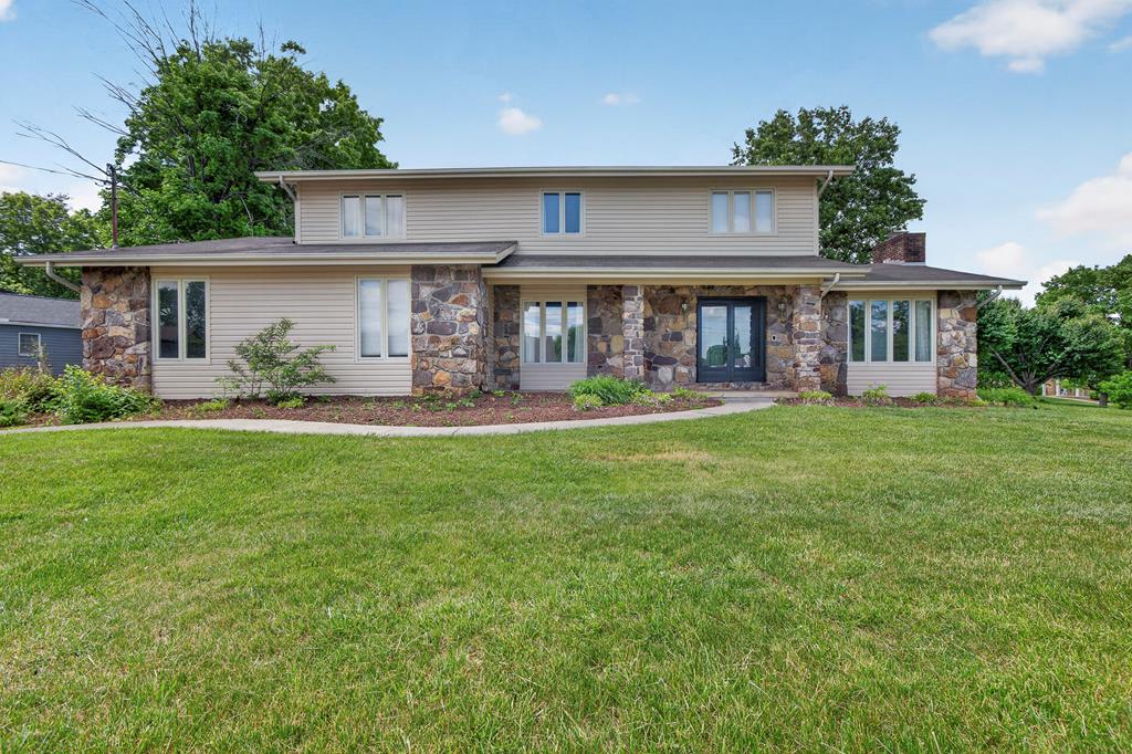102 Sandpiper Circle