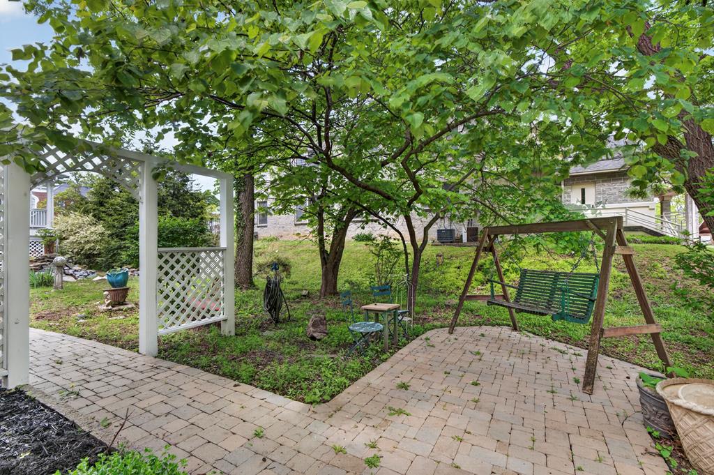 116 E Main Street