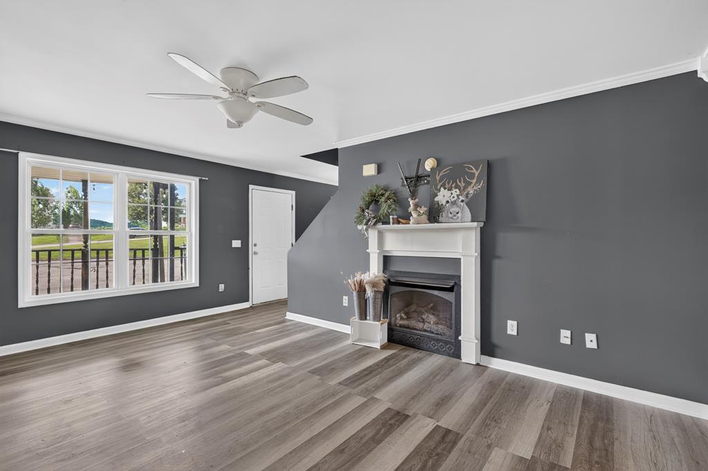 684 Hallock Circle
