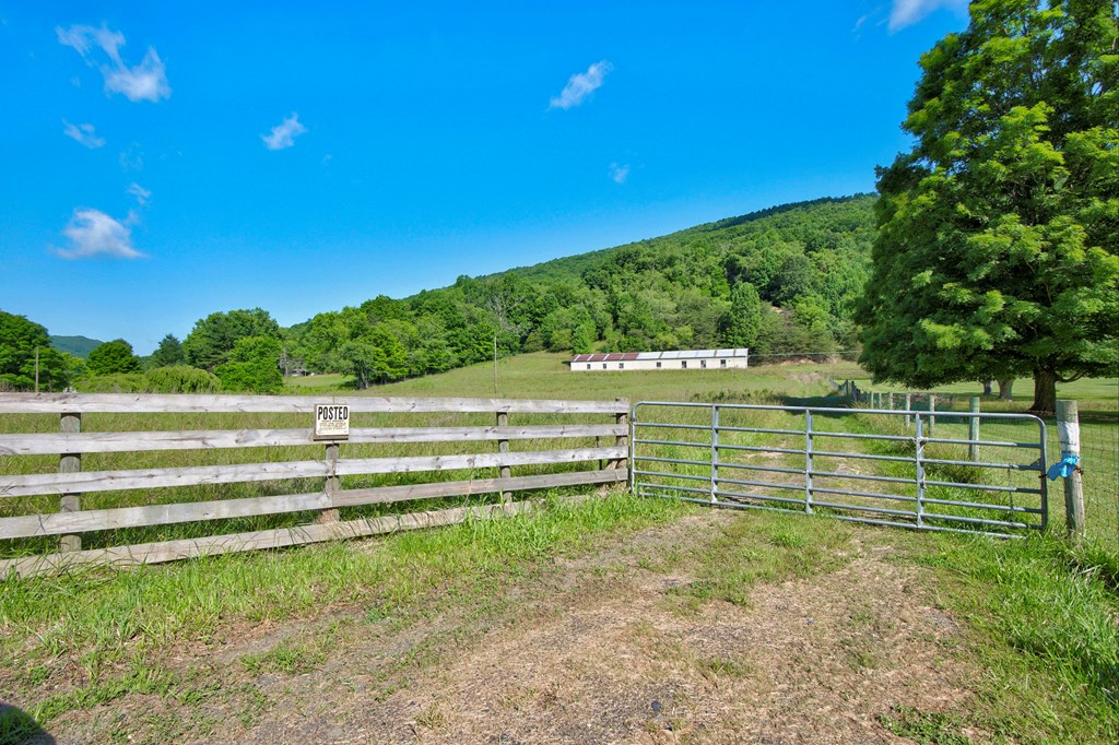 30 AC Cleghorn Valley Rd