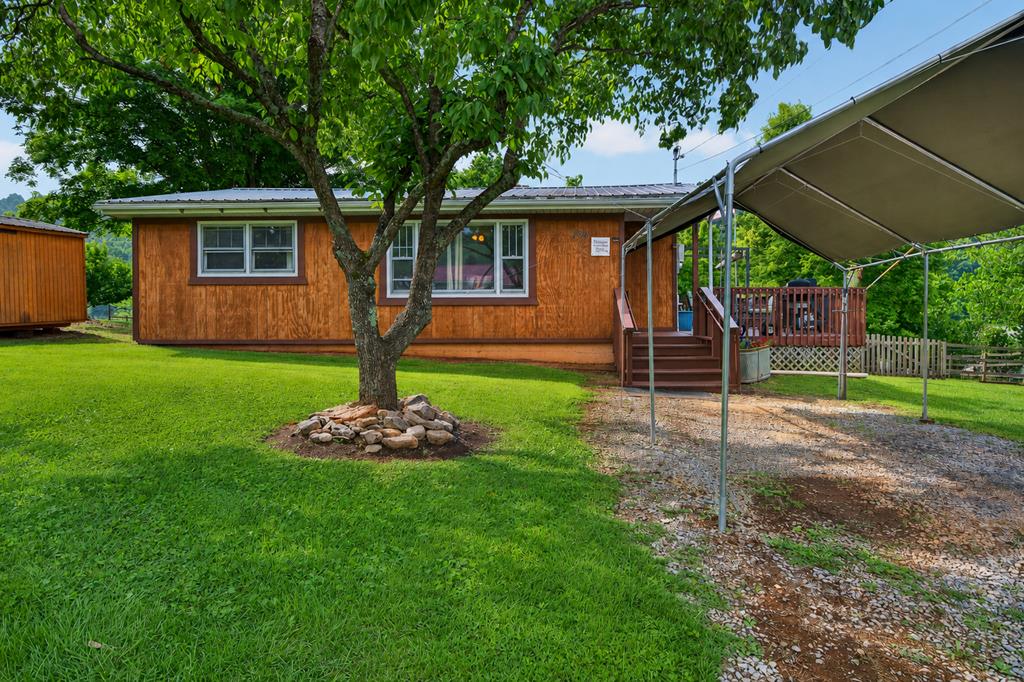 194 Autumn Chase Rd