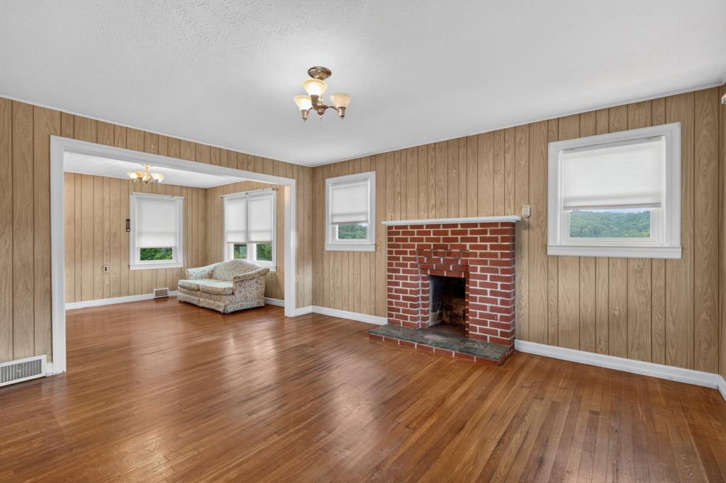 28107 Minton Ln