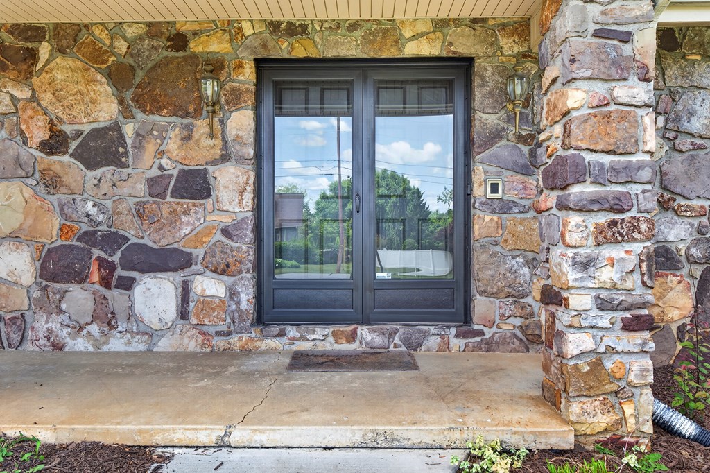 102 Sandpiper Circle