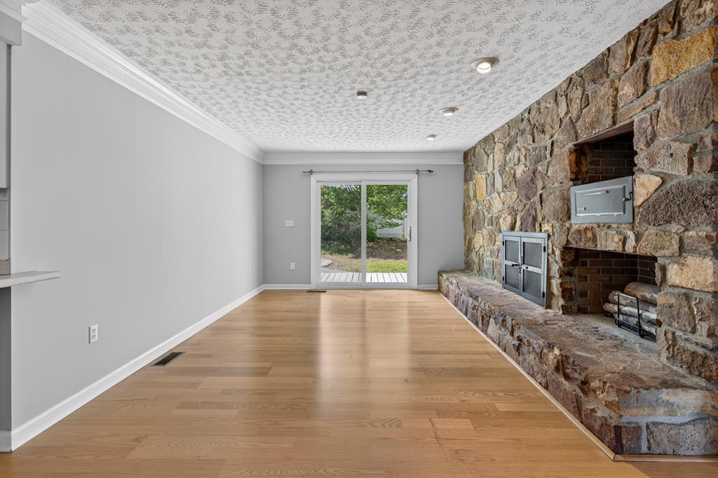 102 Sandpiper Circle