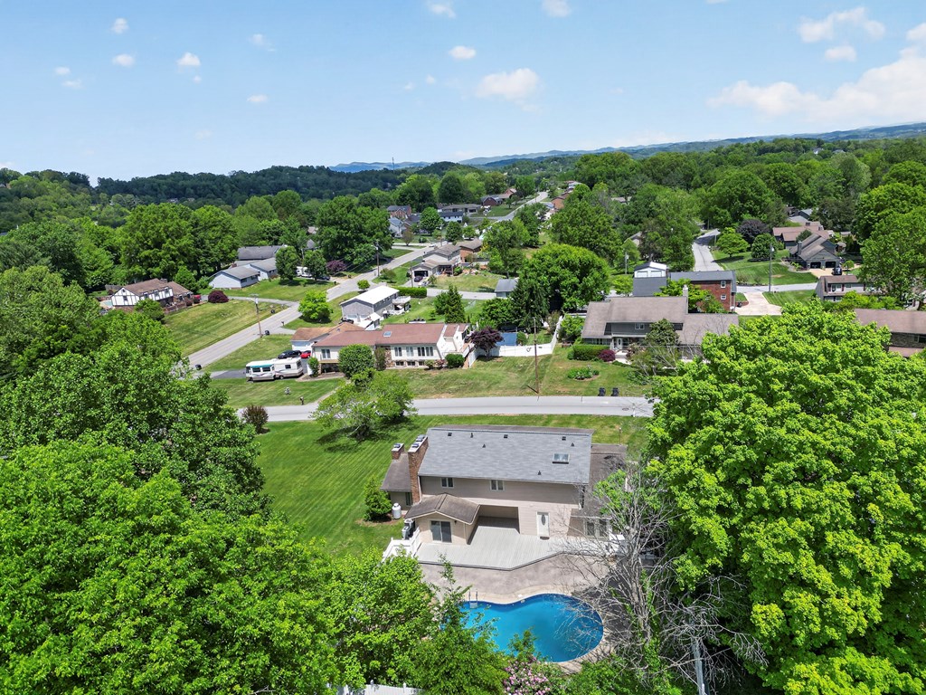 102 Sandpiper Circle
