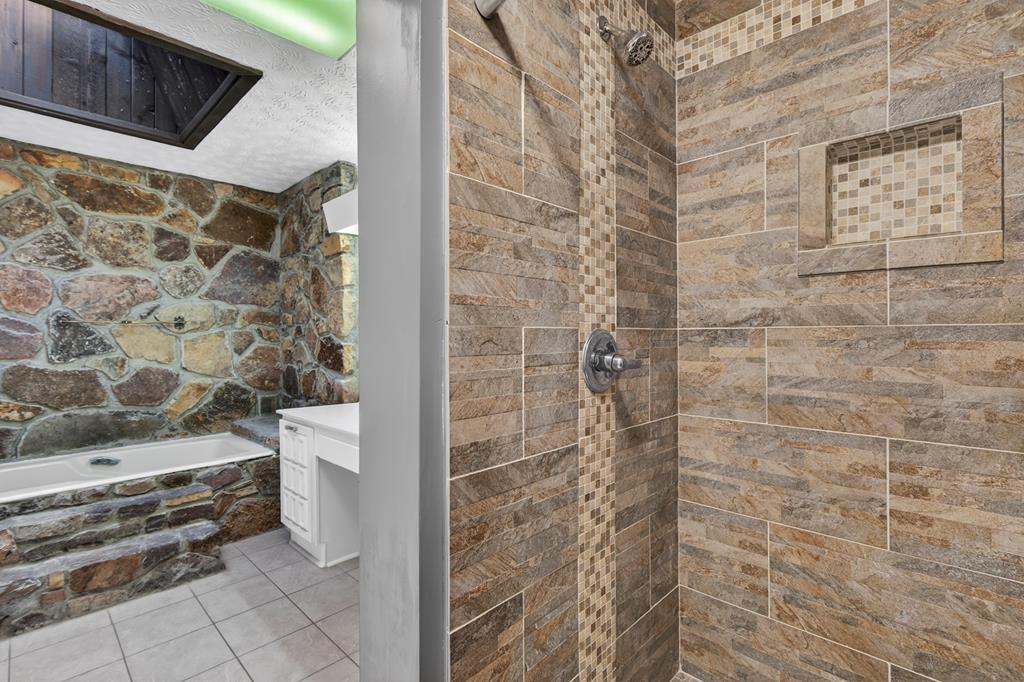 102 Sandpiper Circle