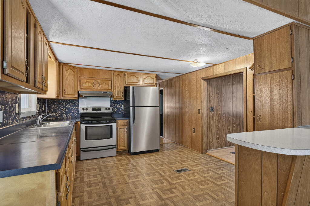 3751 River Mountain Rd