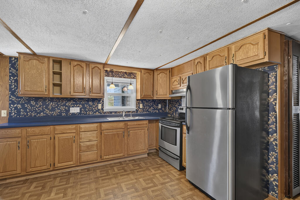 3751 River Mountain Rd