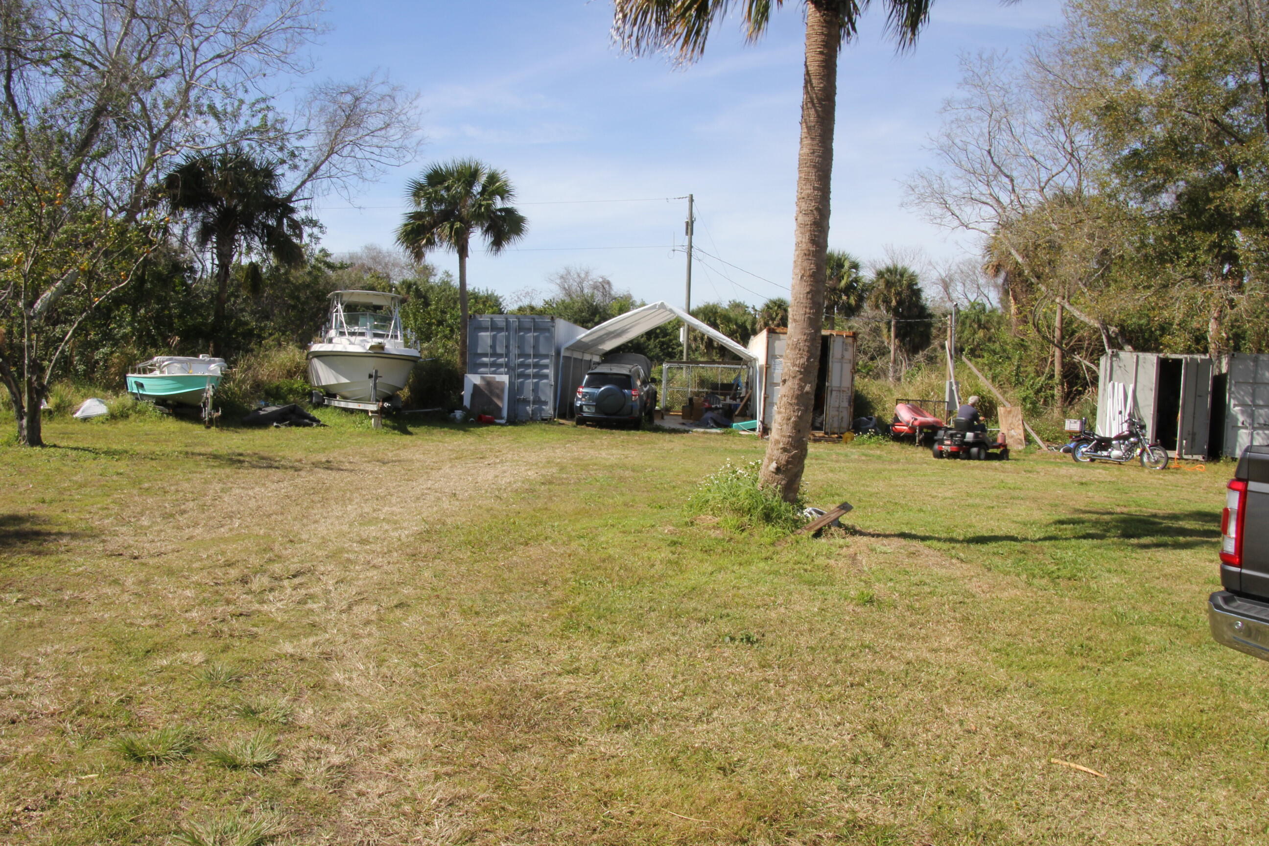 2425 E Main Street