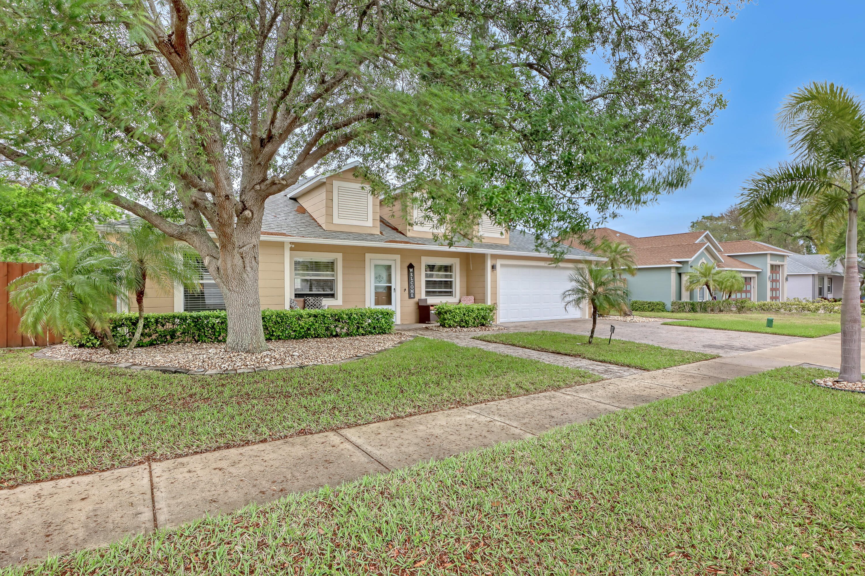 3939 Rolling Hill Drive