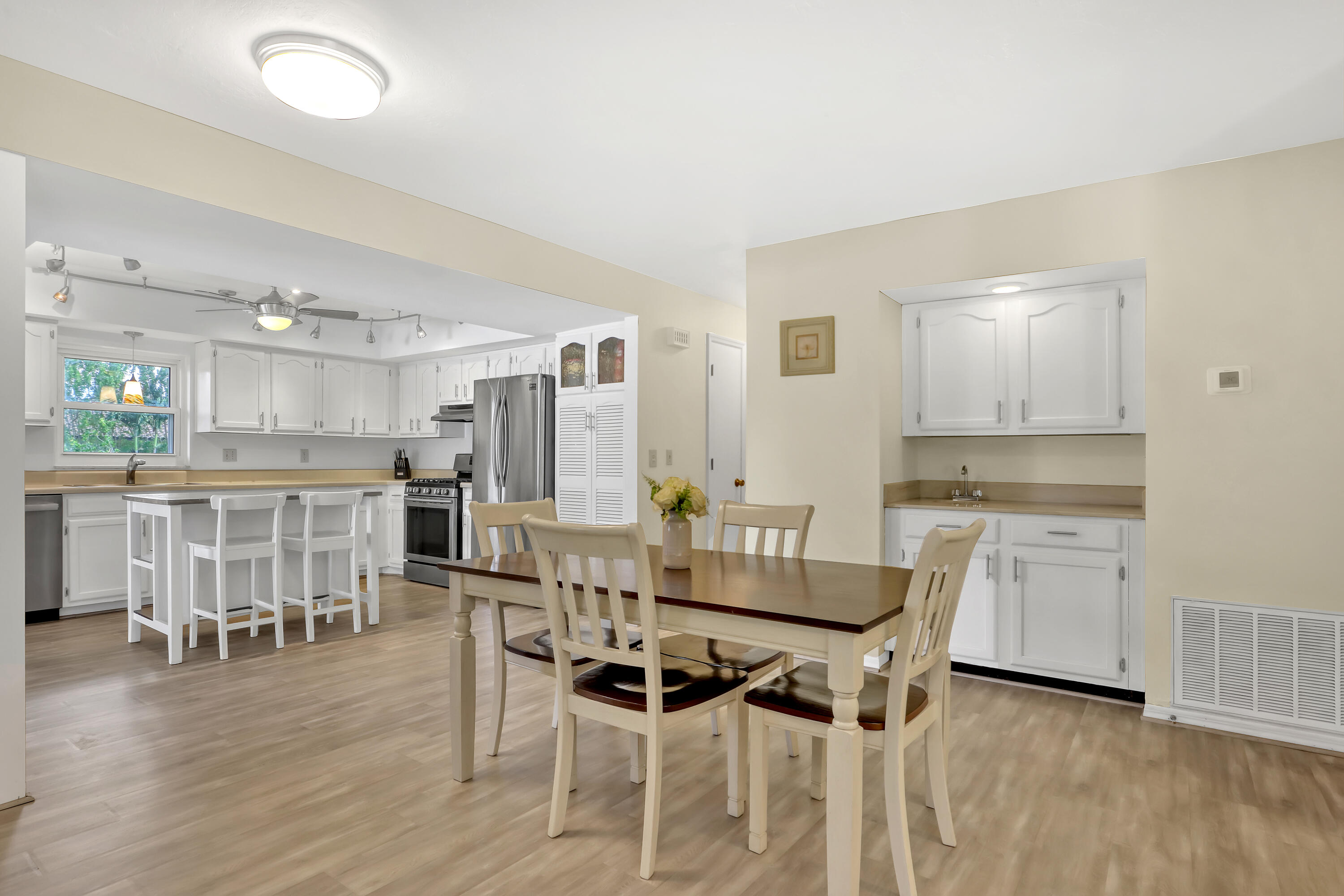 1280 Muirfield Court