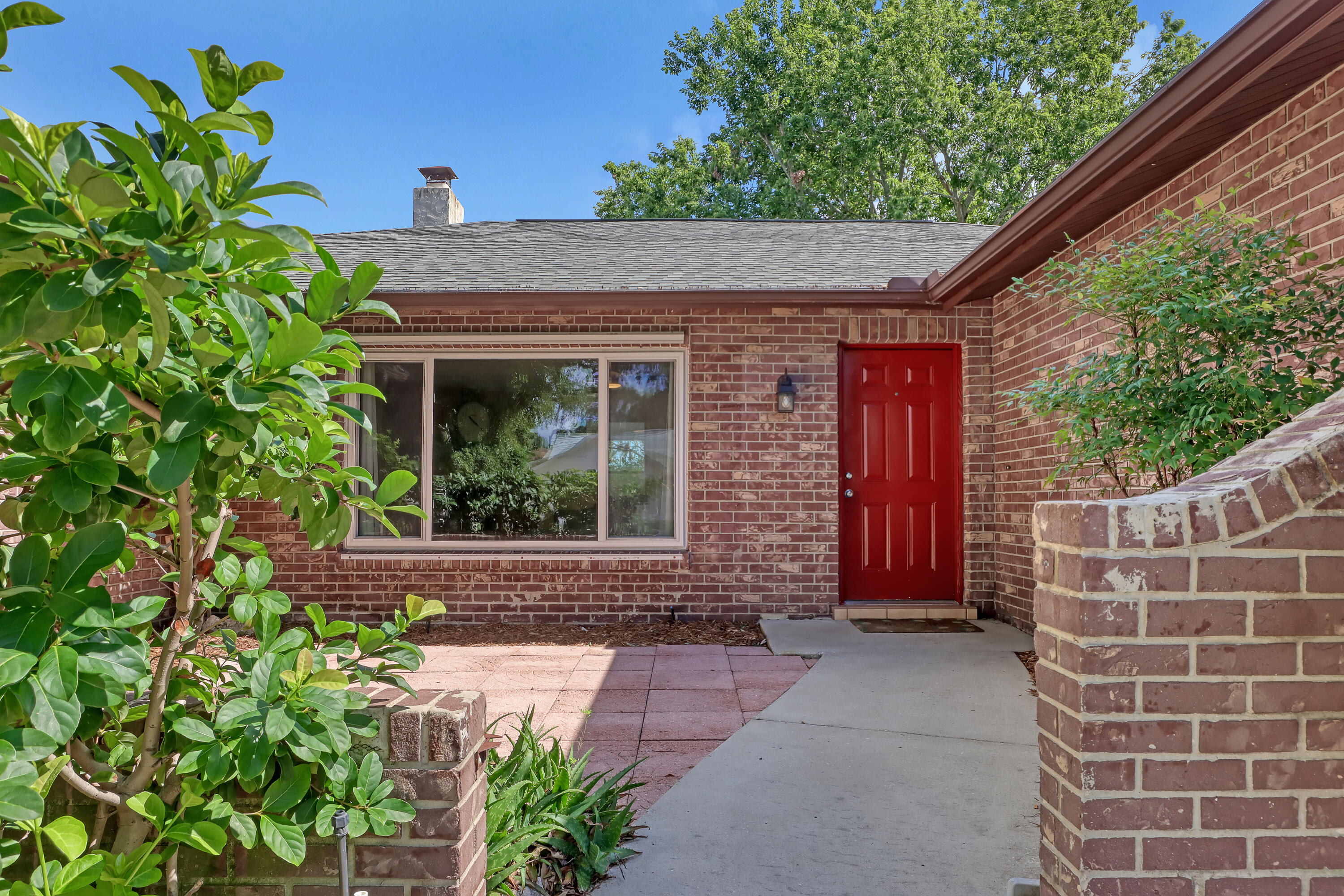 1280 Muirfield Court