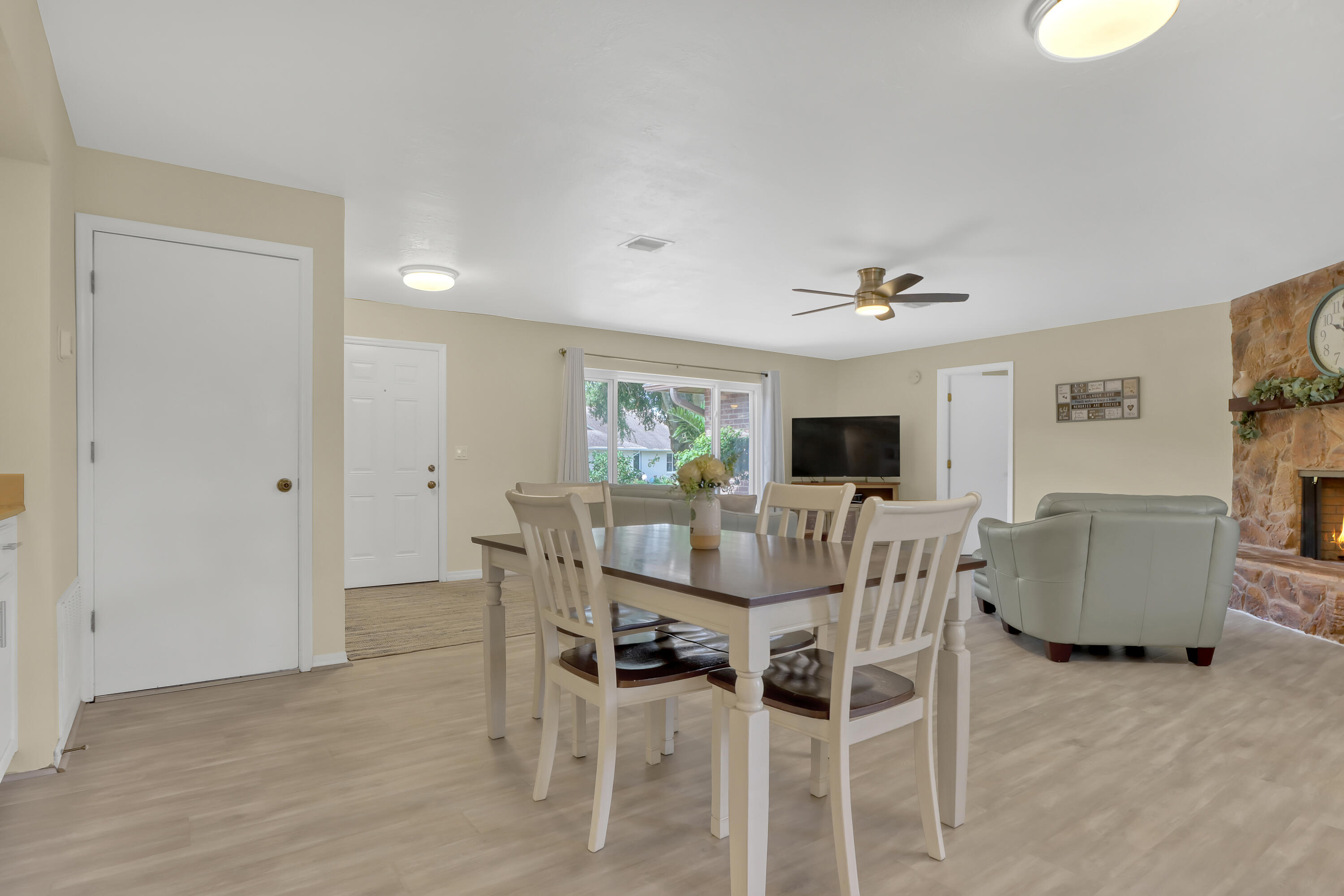 1280 Muirfield Court