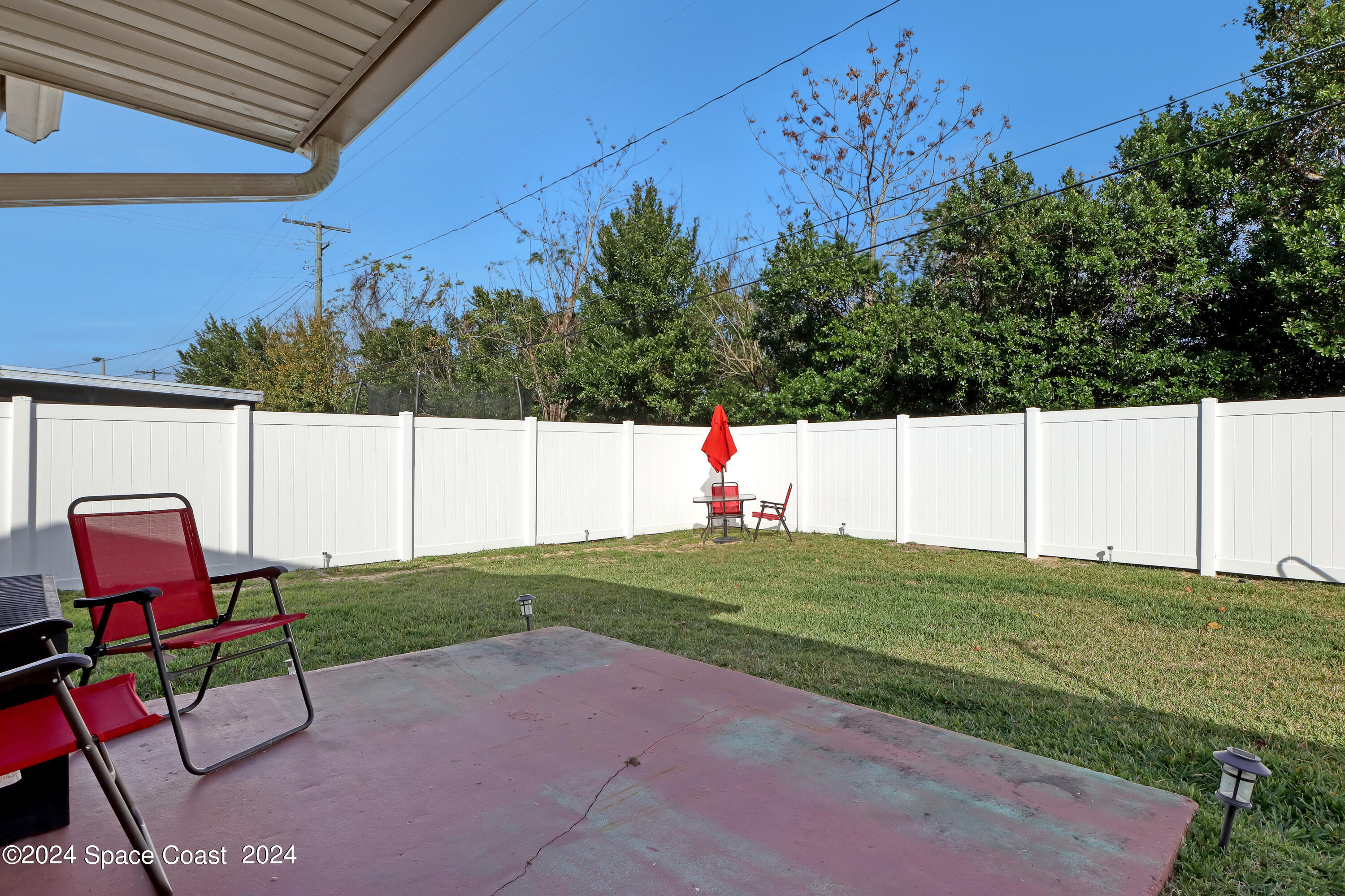 611 Clarewood Boulevard