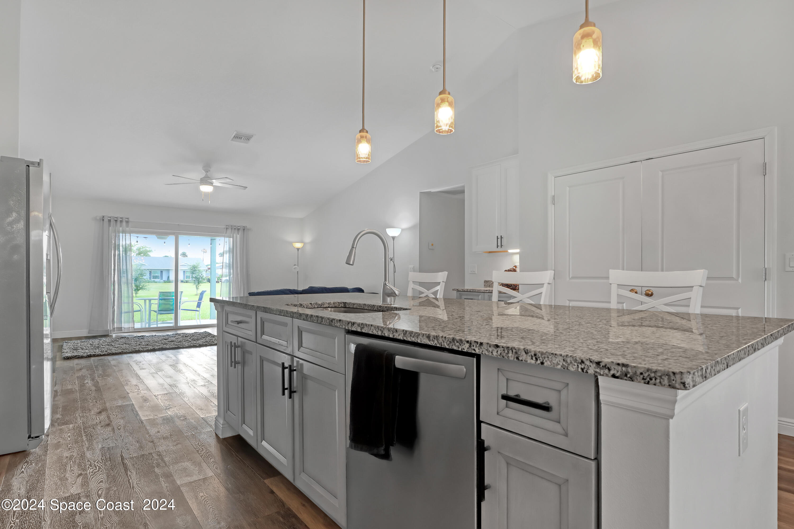 4383 Prentice Lane