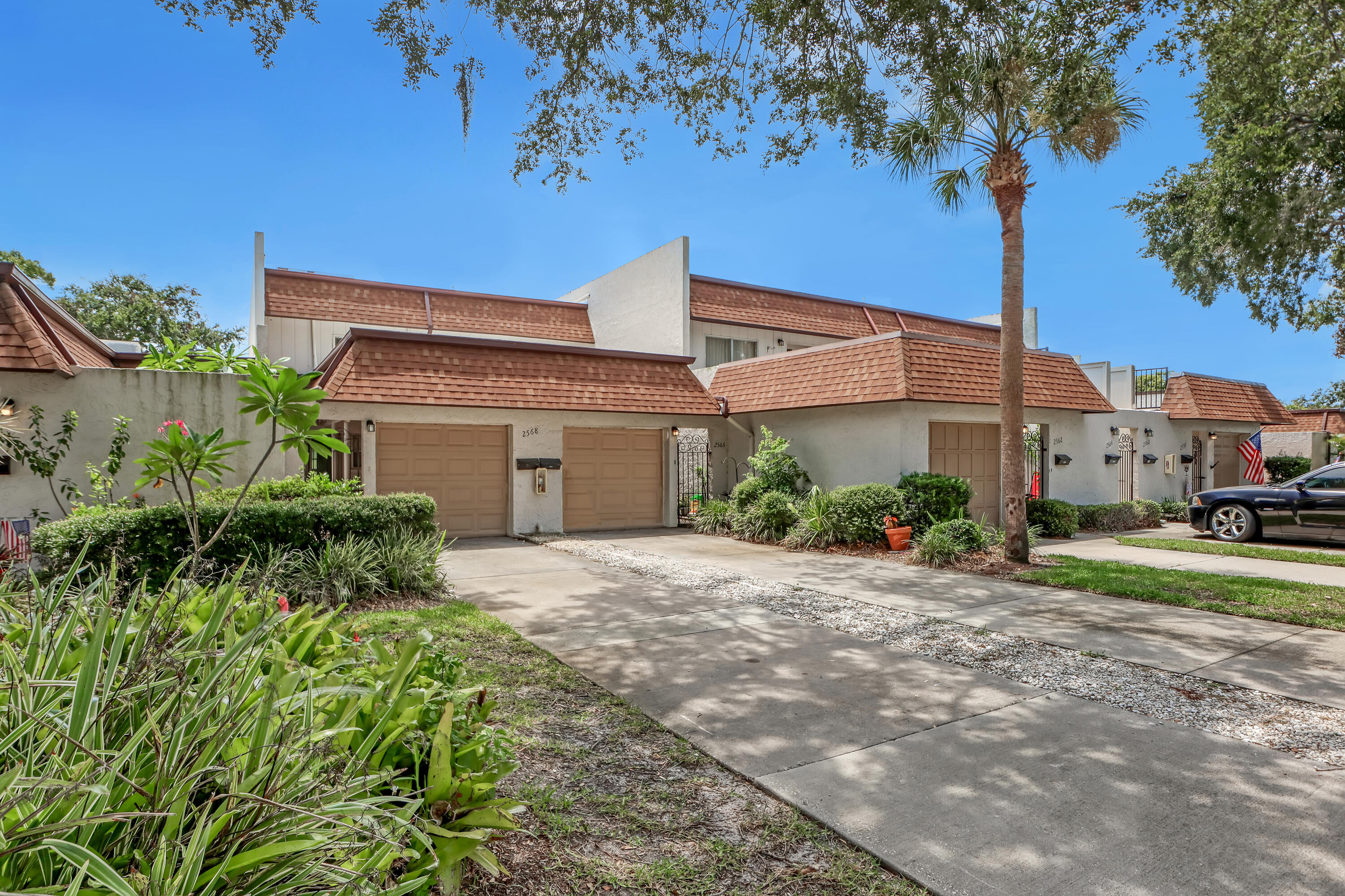 2568 Demaret Drive, 308