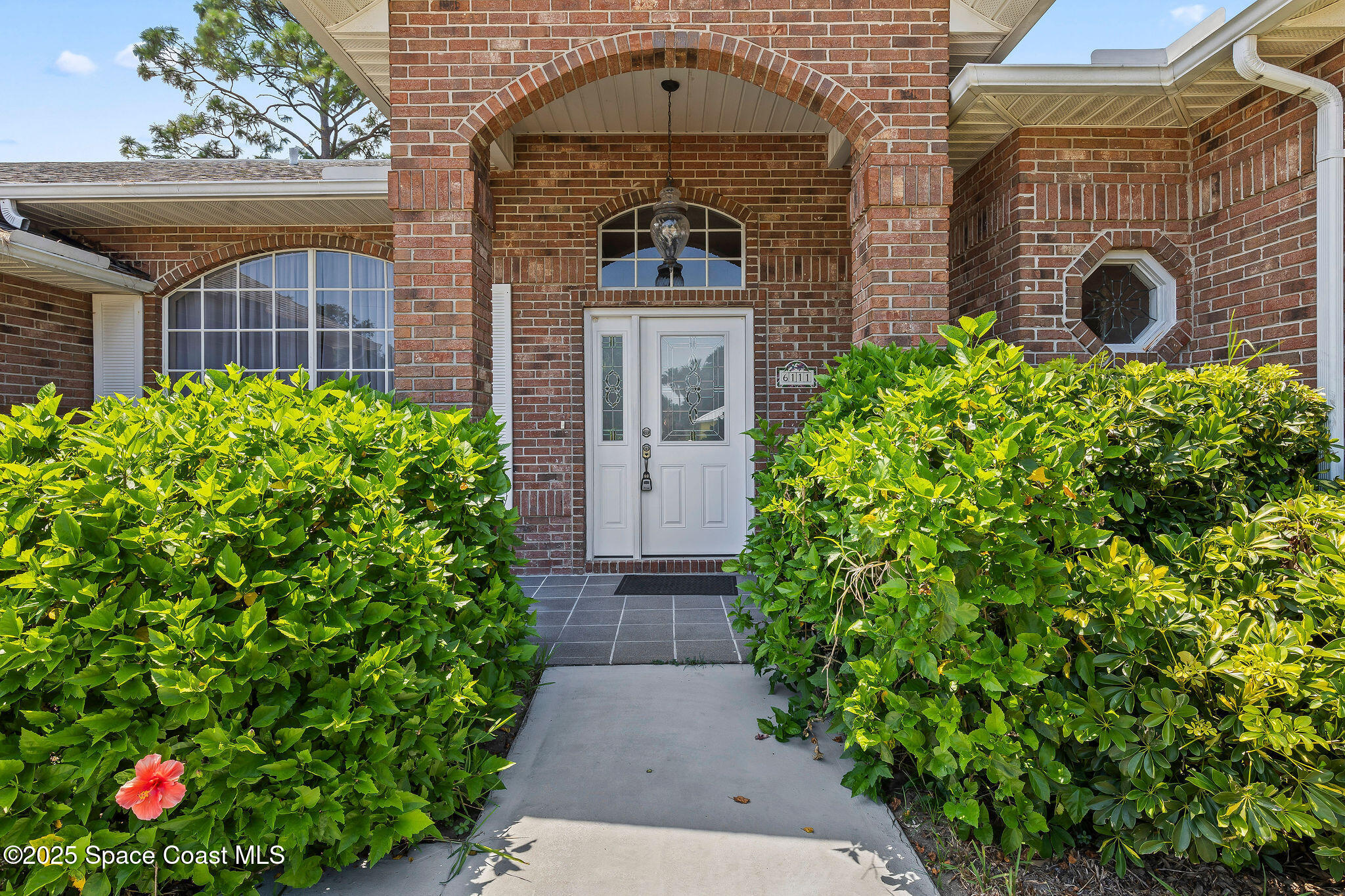6111 Half Moon Drive Drive