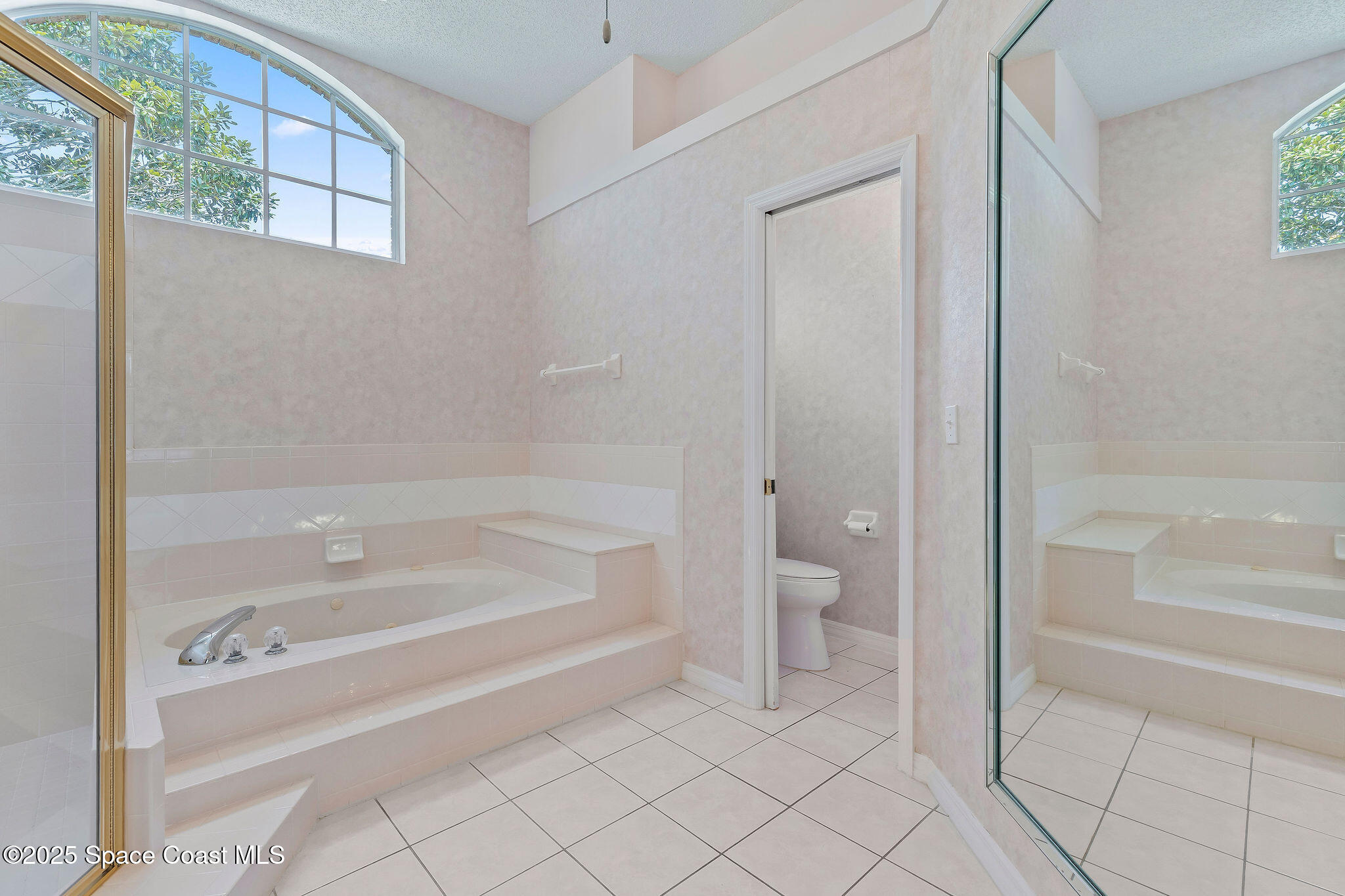 6111 Half Moon Drive Drive