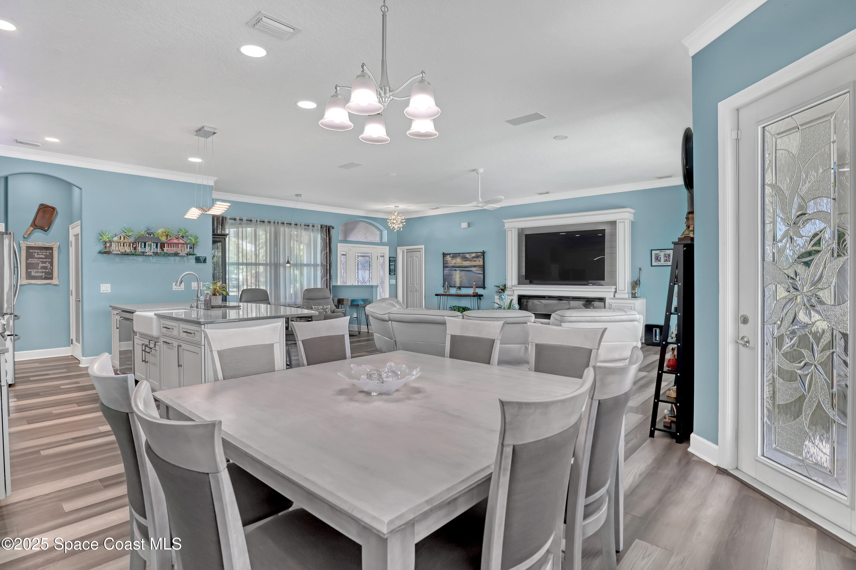 4372 Fletcher Lane