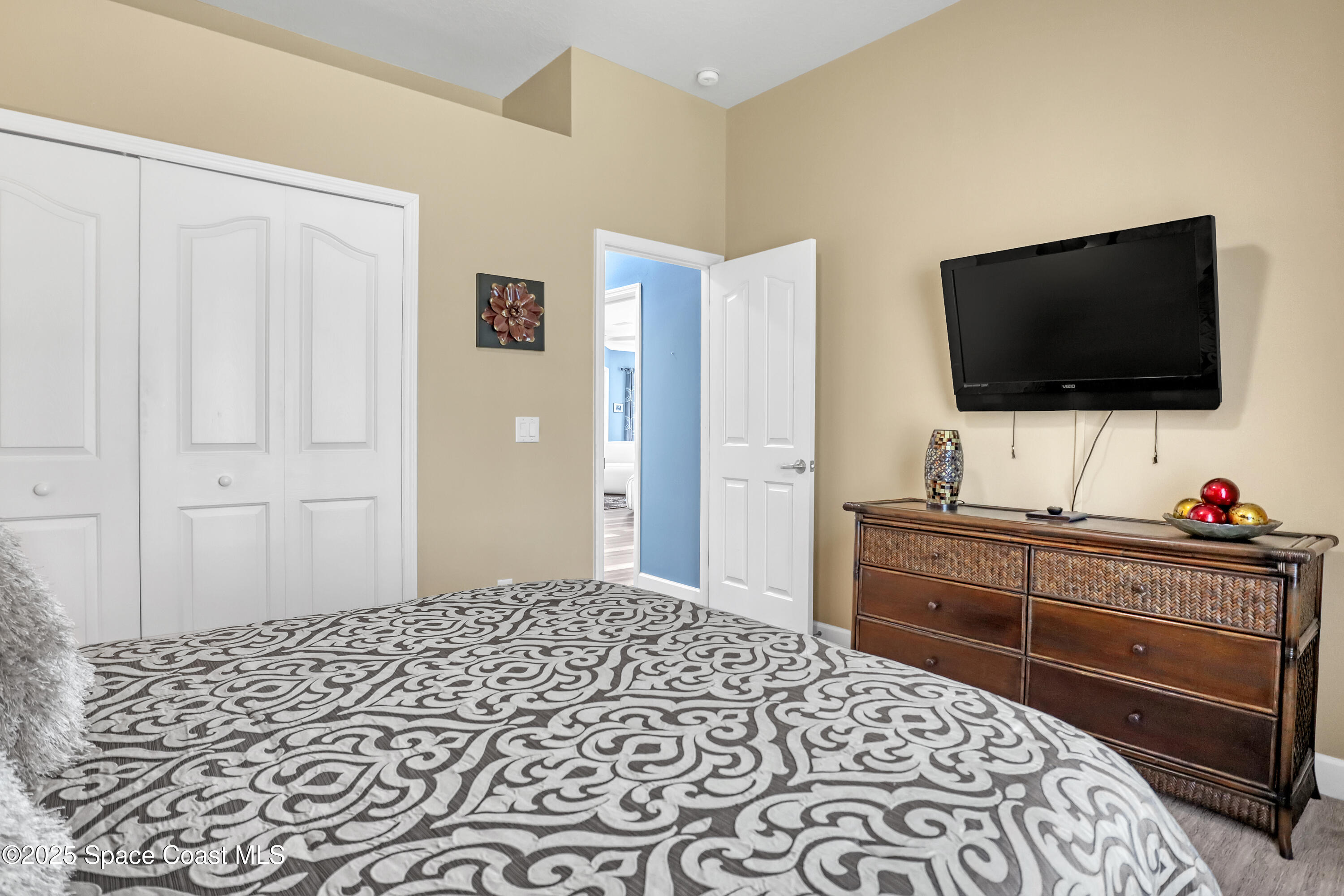 4372 Fletcher Lane