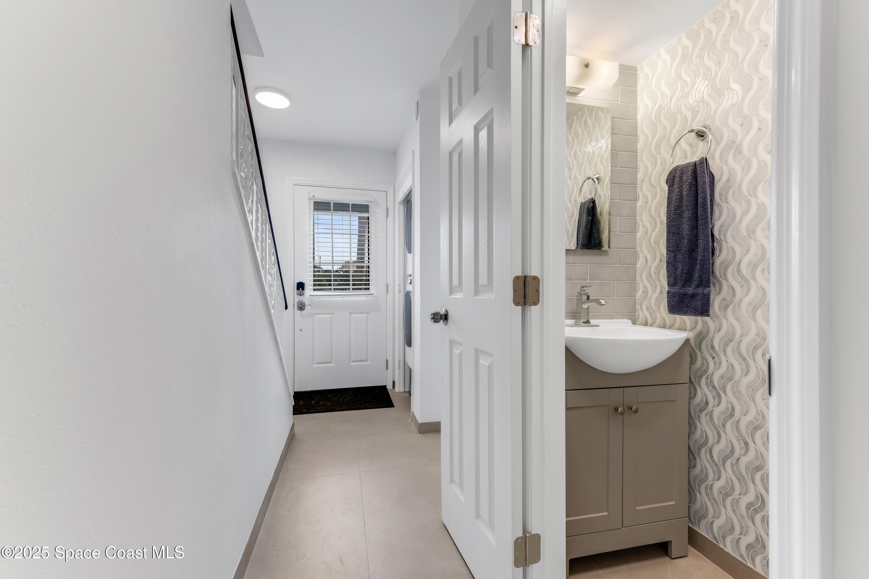 2200 S Palmetto Avenue, A5, South Daytona Unit: A5