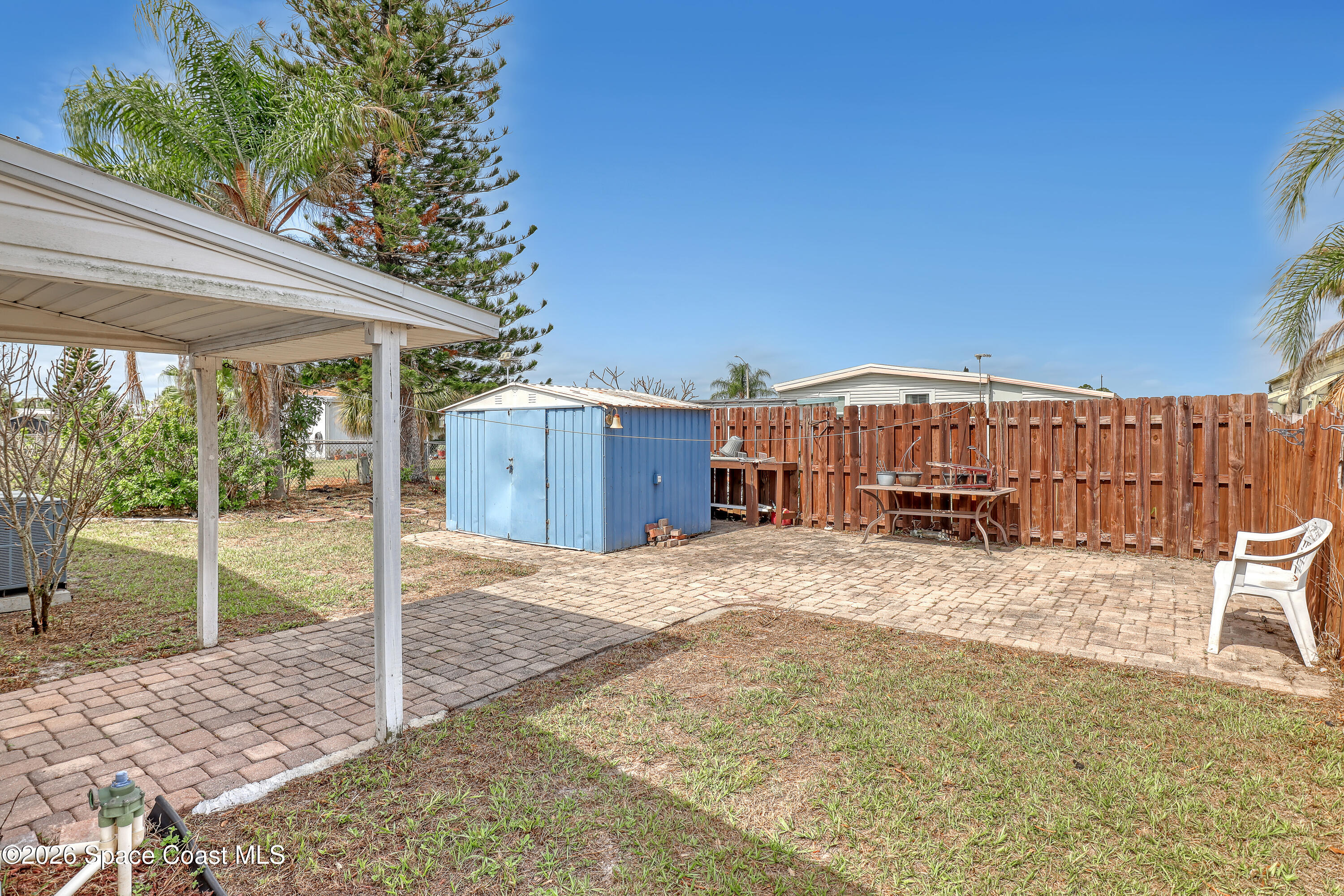1818 Big Cypress Street NE