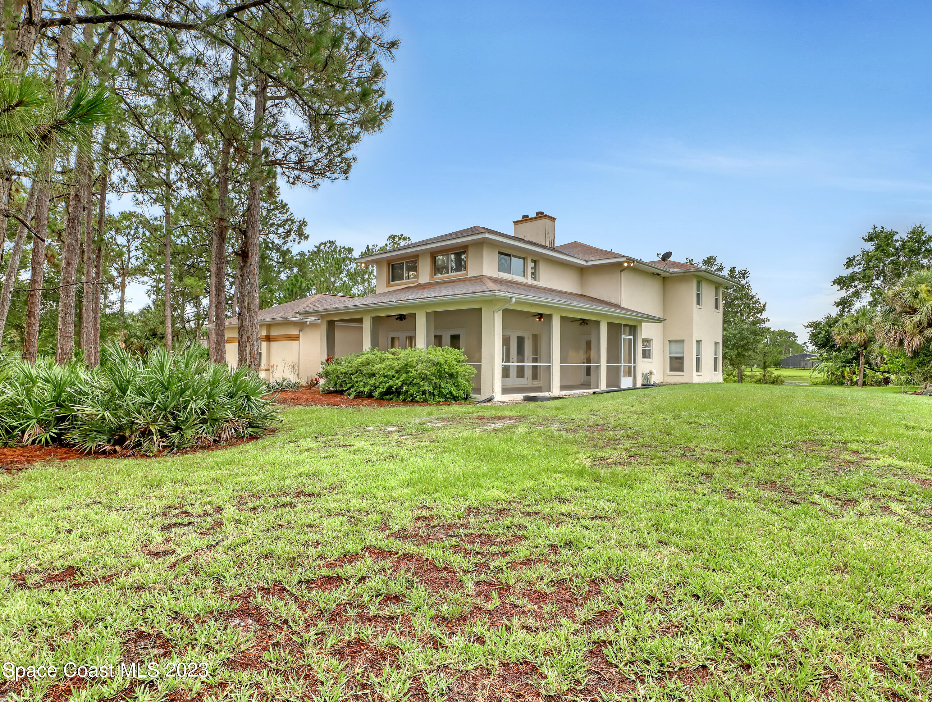 3060 Fawn Lake Boulevard