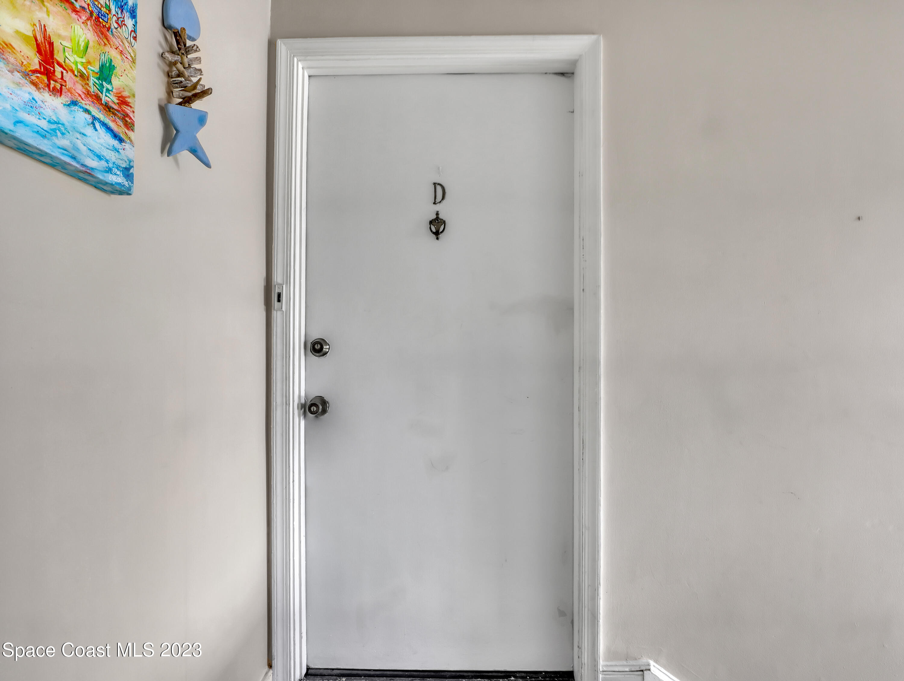 145 E Colonial Court, D