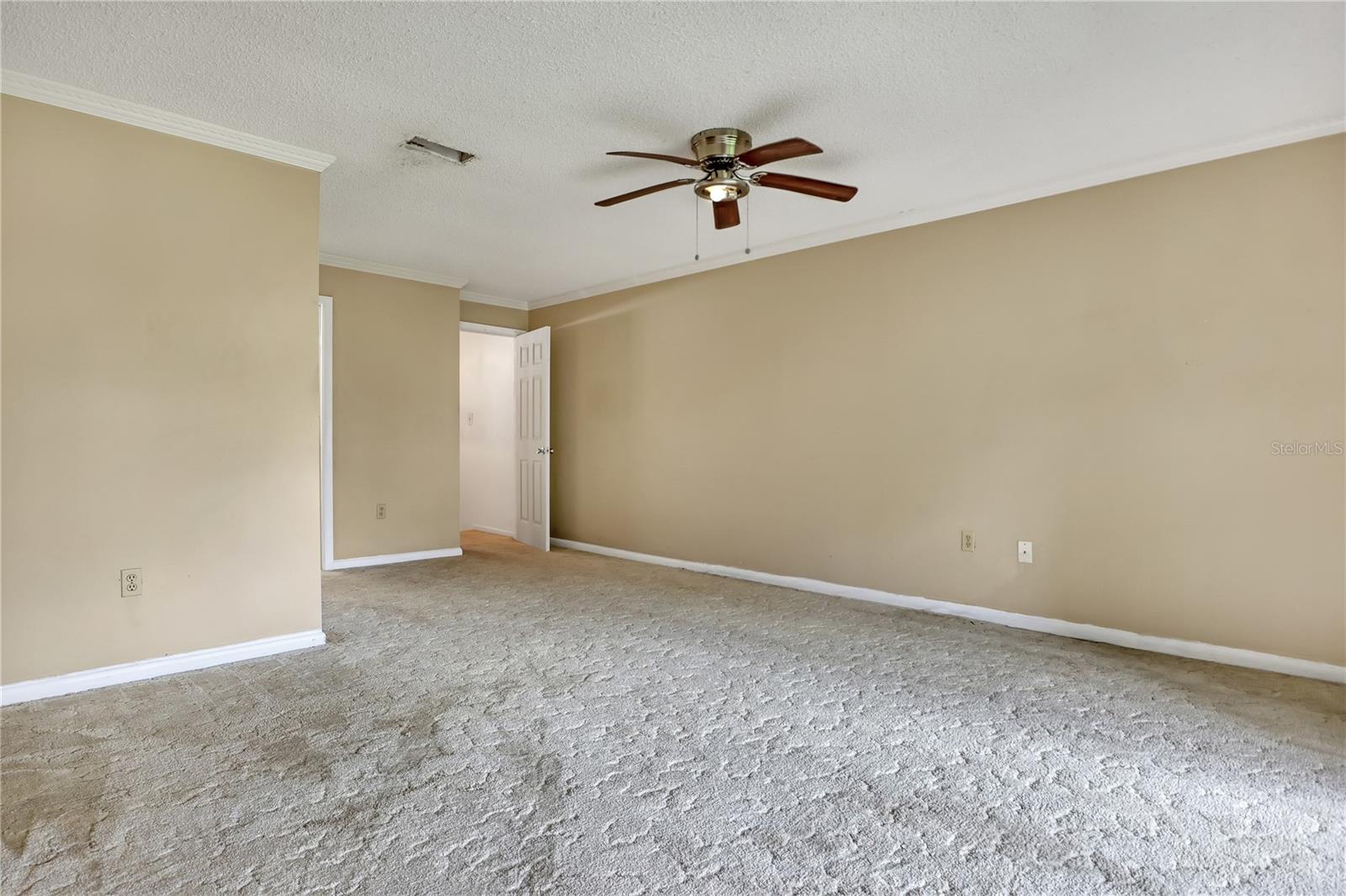 2568 DEMARET DR #308A