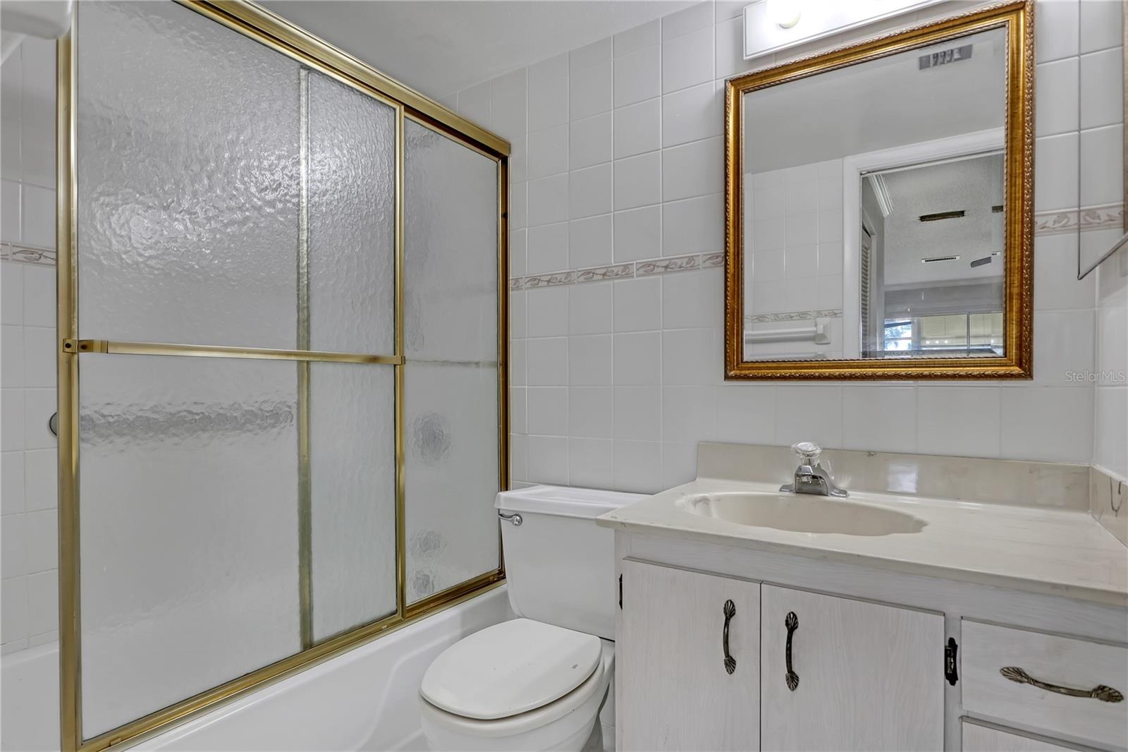 2568 DEMARET DR #308A