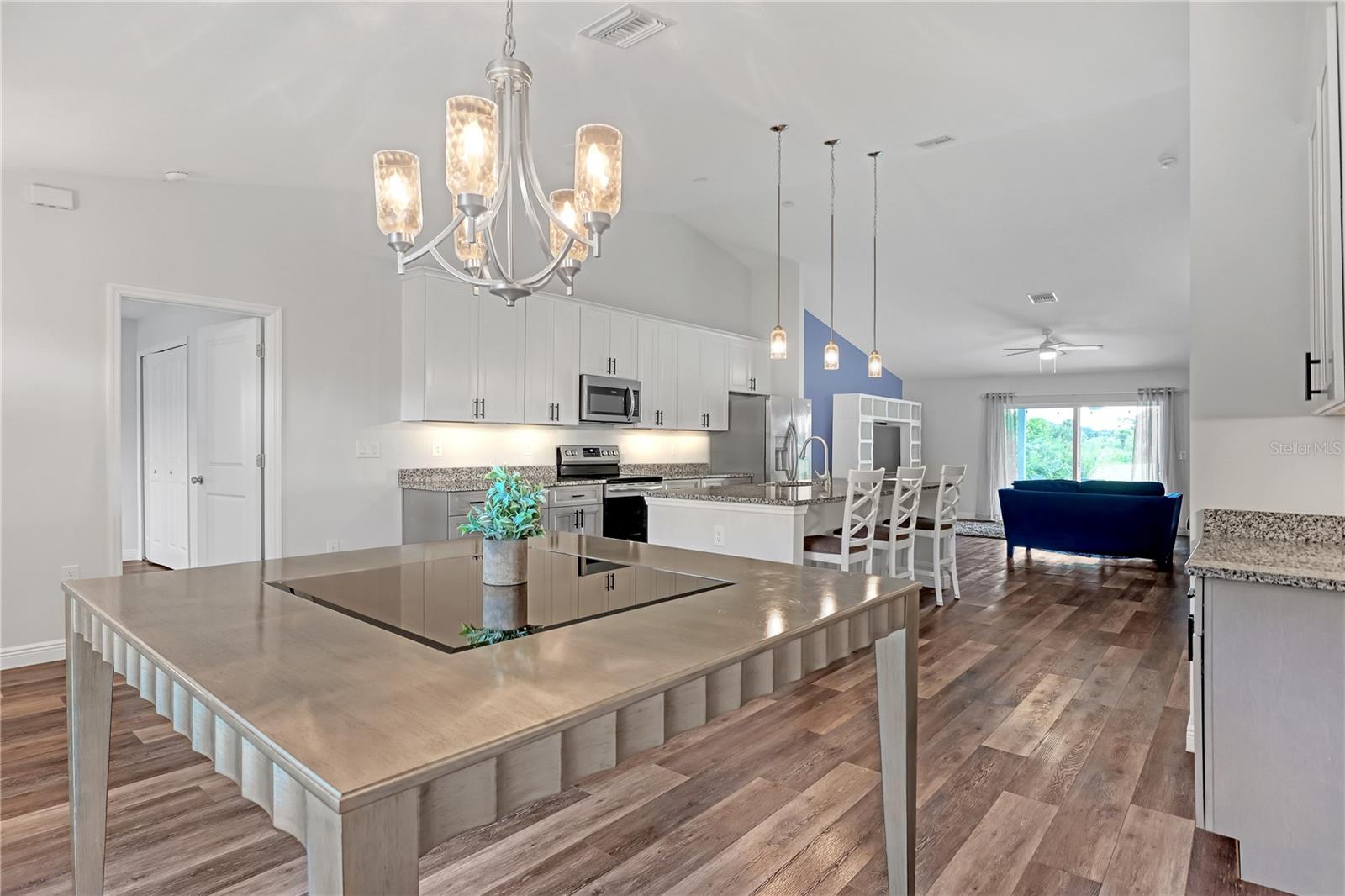 4383 PRENTICE LN