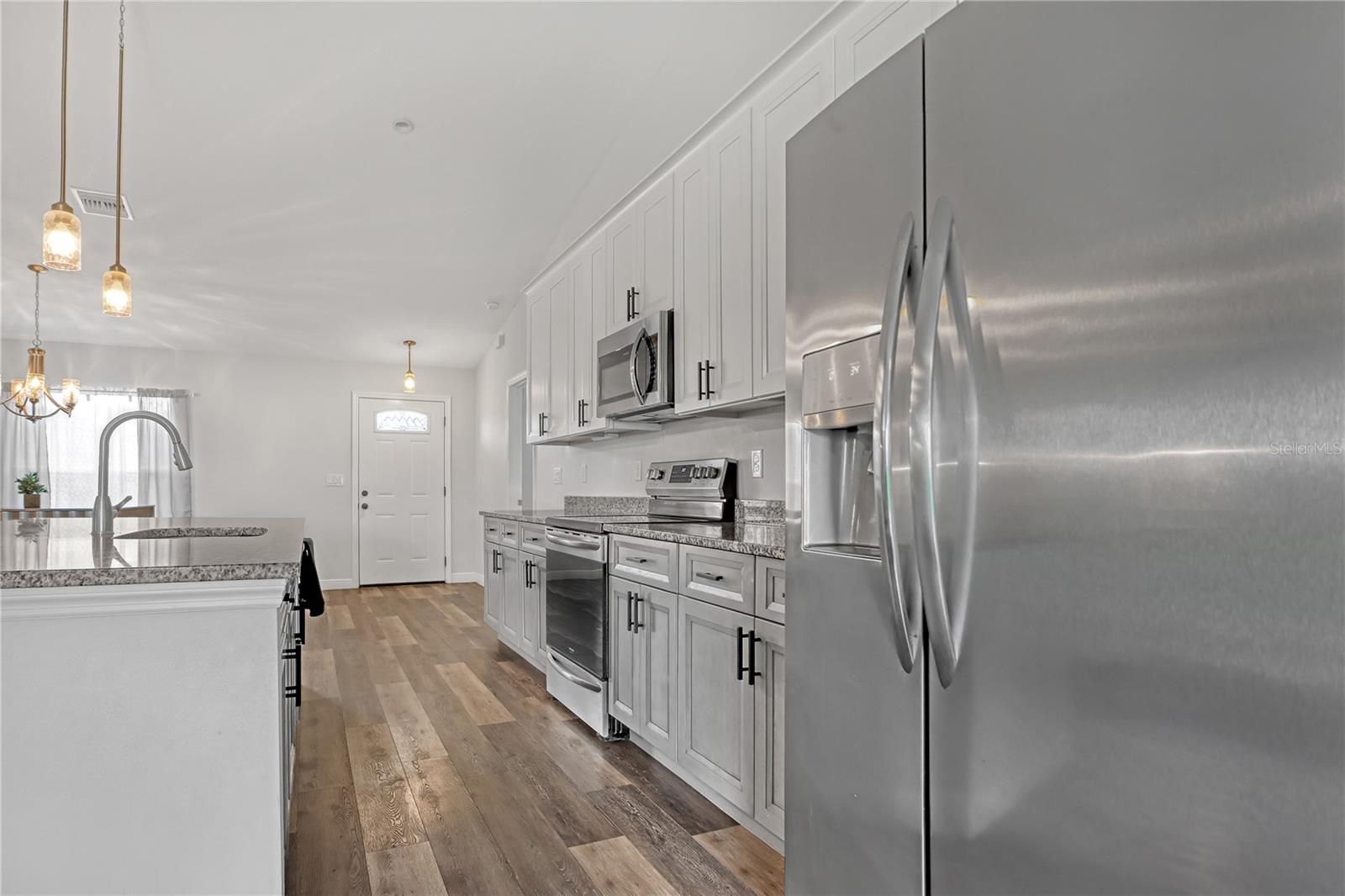 4383 PRENTICE LN