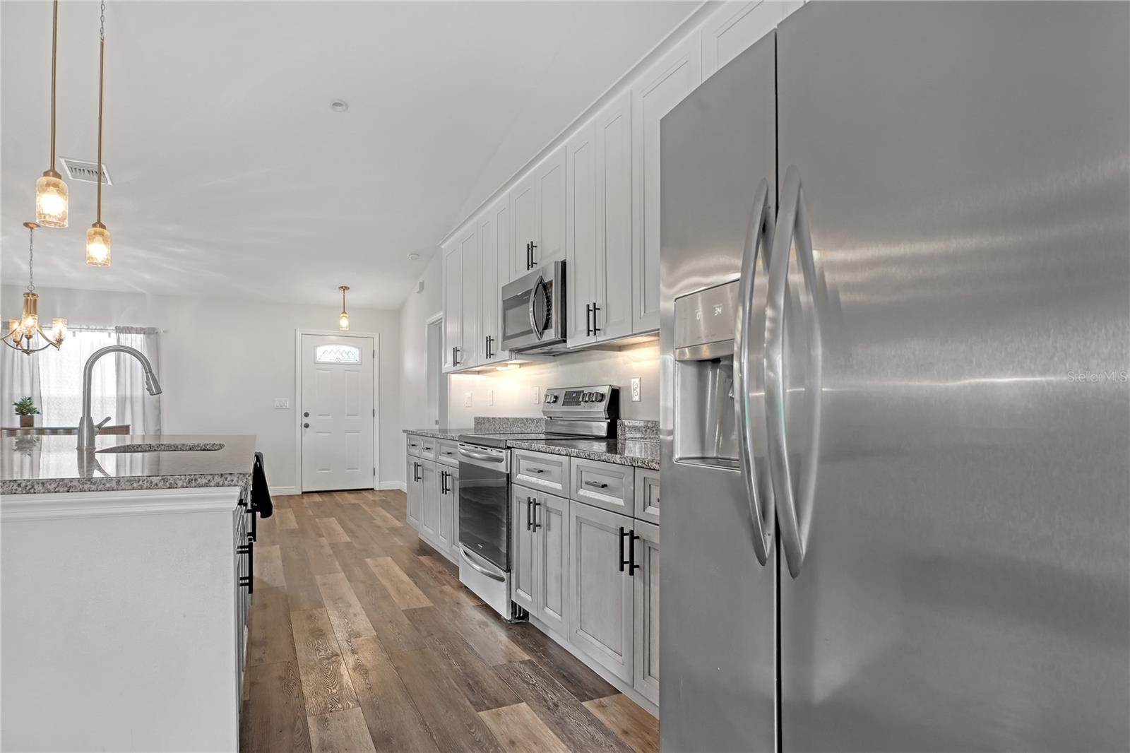 4383 PRENTICE LN