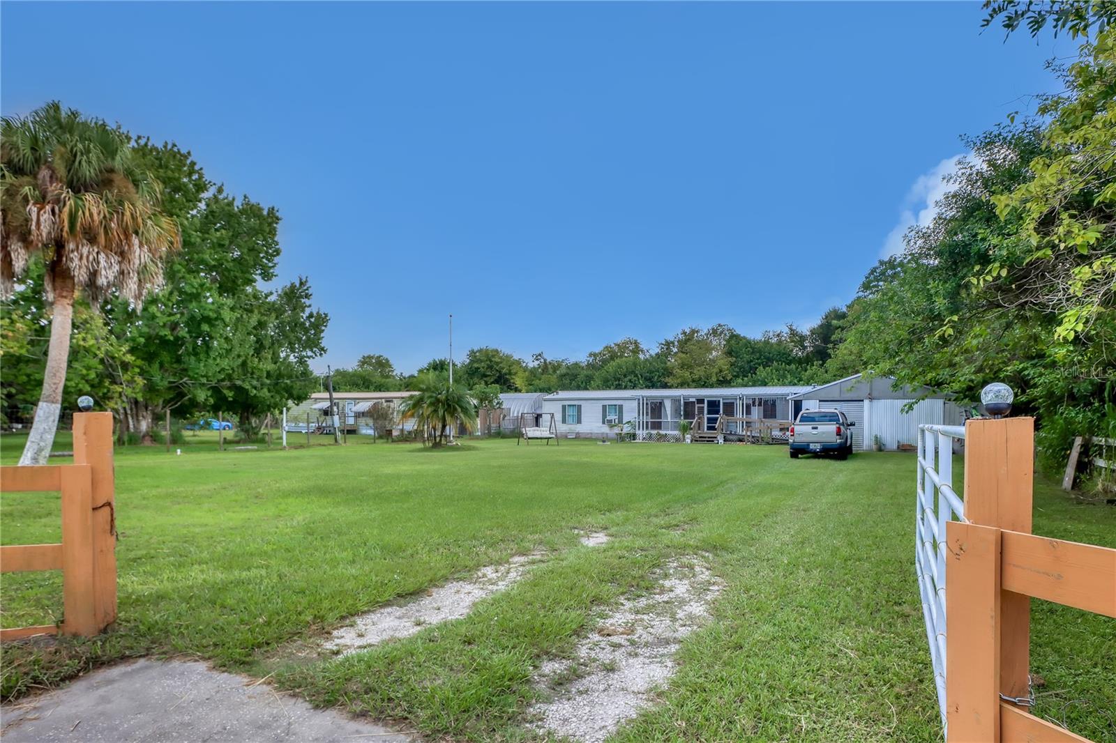 2515 WILEY AVE