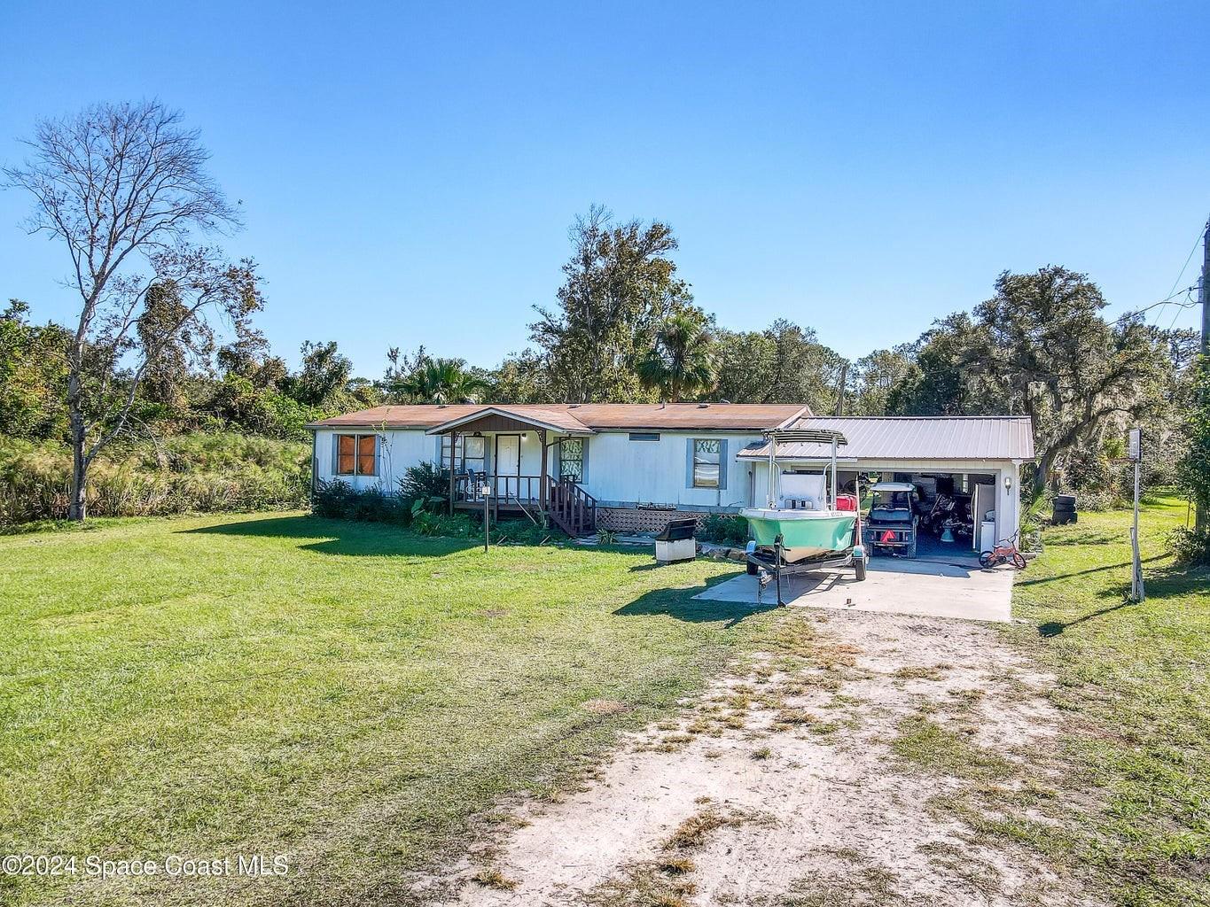 4305 APRIL LN