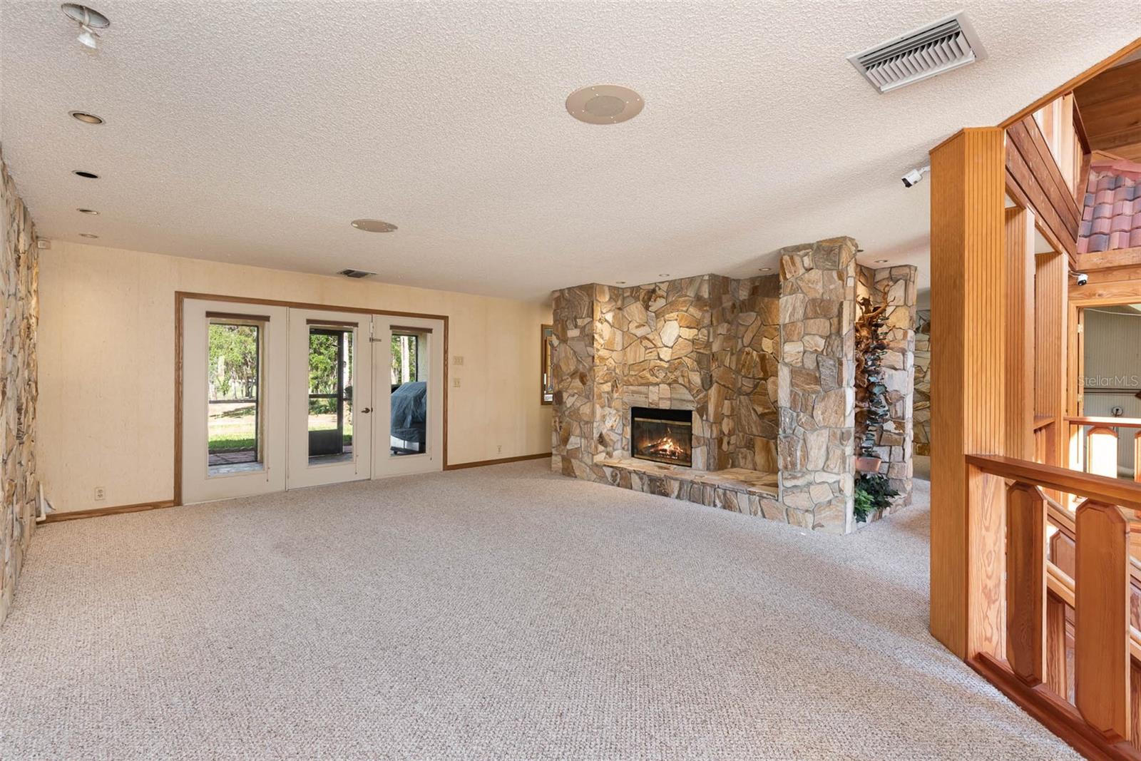 3686 MUIRFIELD DR
