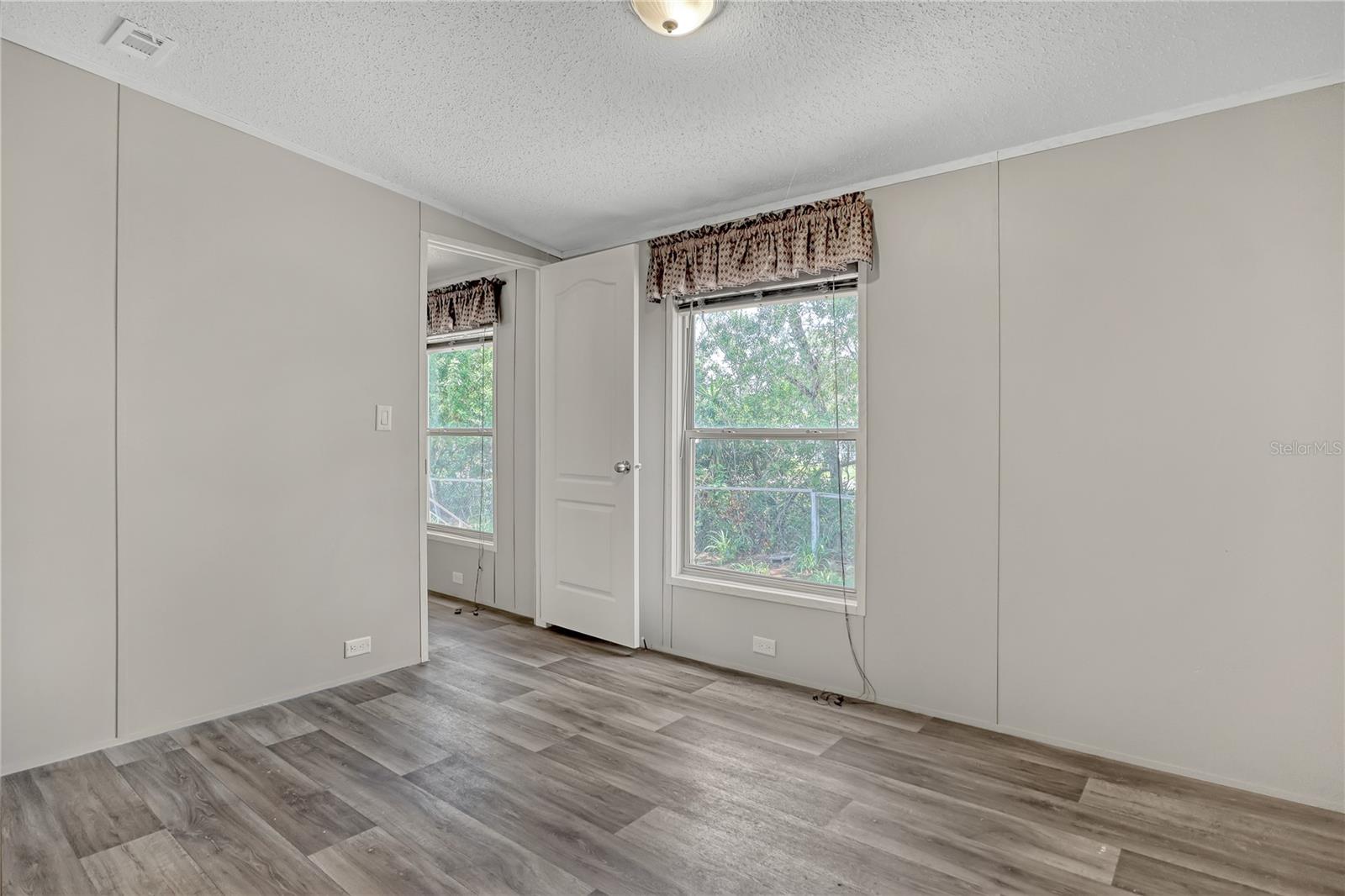 5321 CHERRY AVE