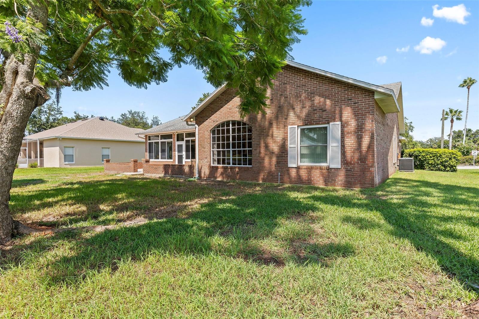 6111 HALF MOON DR