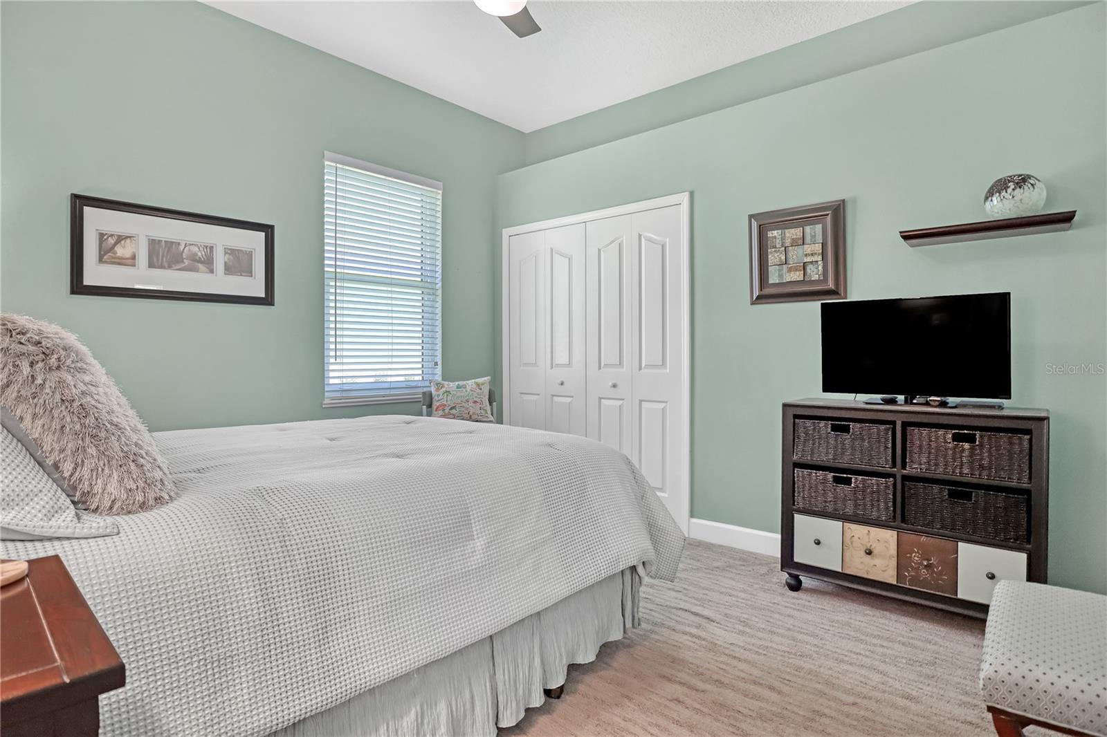 4372 FLETCHER LN