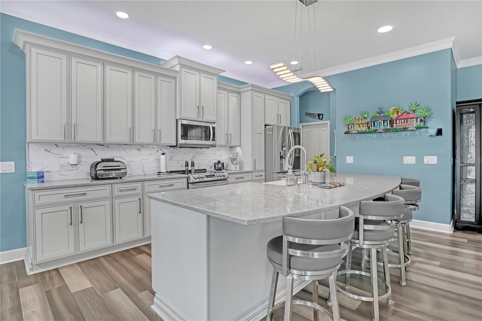 4372 FLETCHER LN