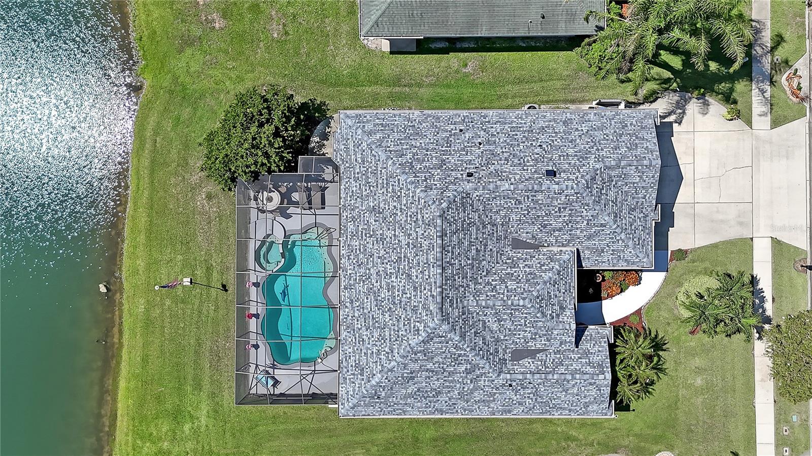 4372 FLETCHER LN