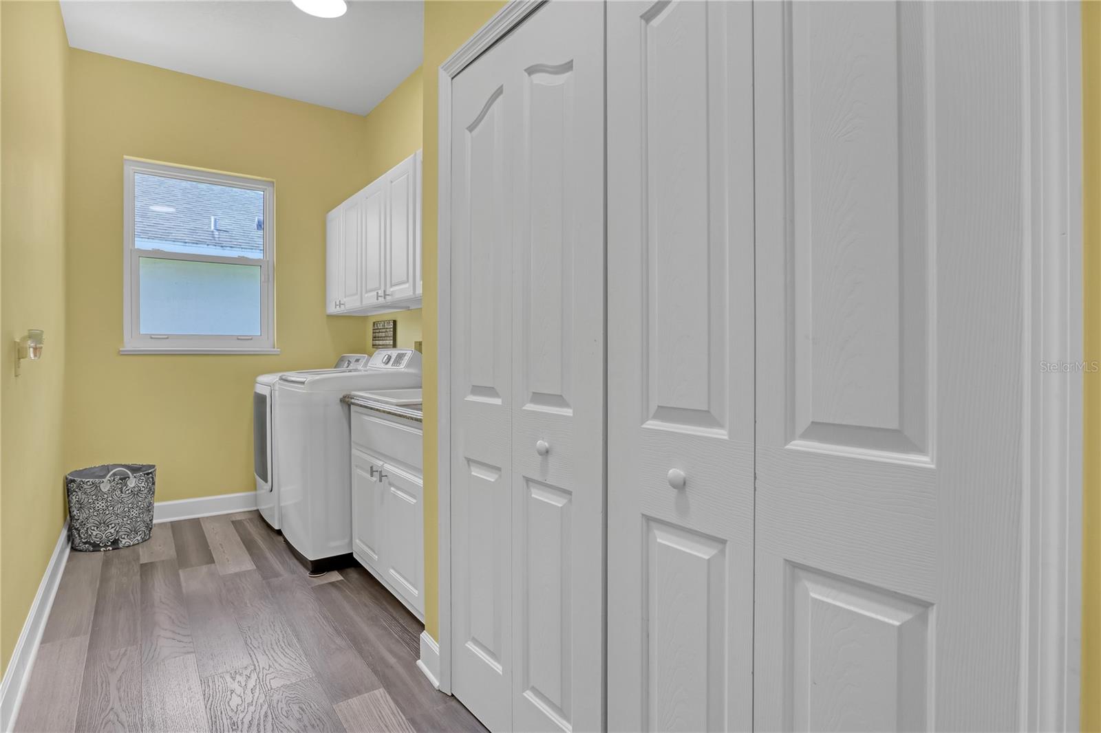 4372 FLETCHER LN