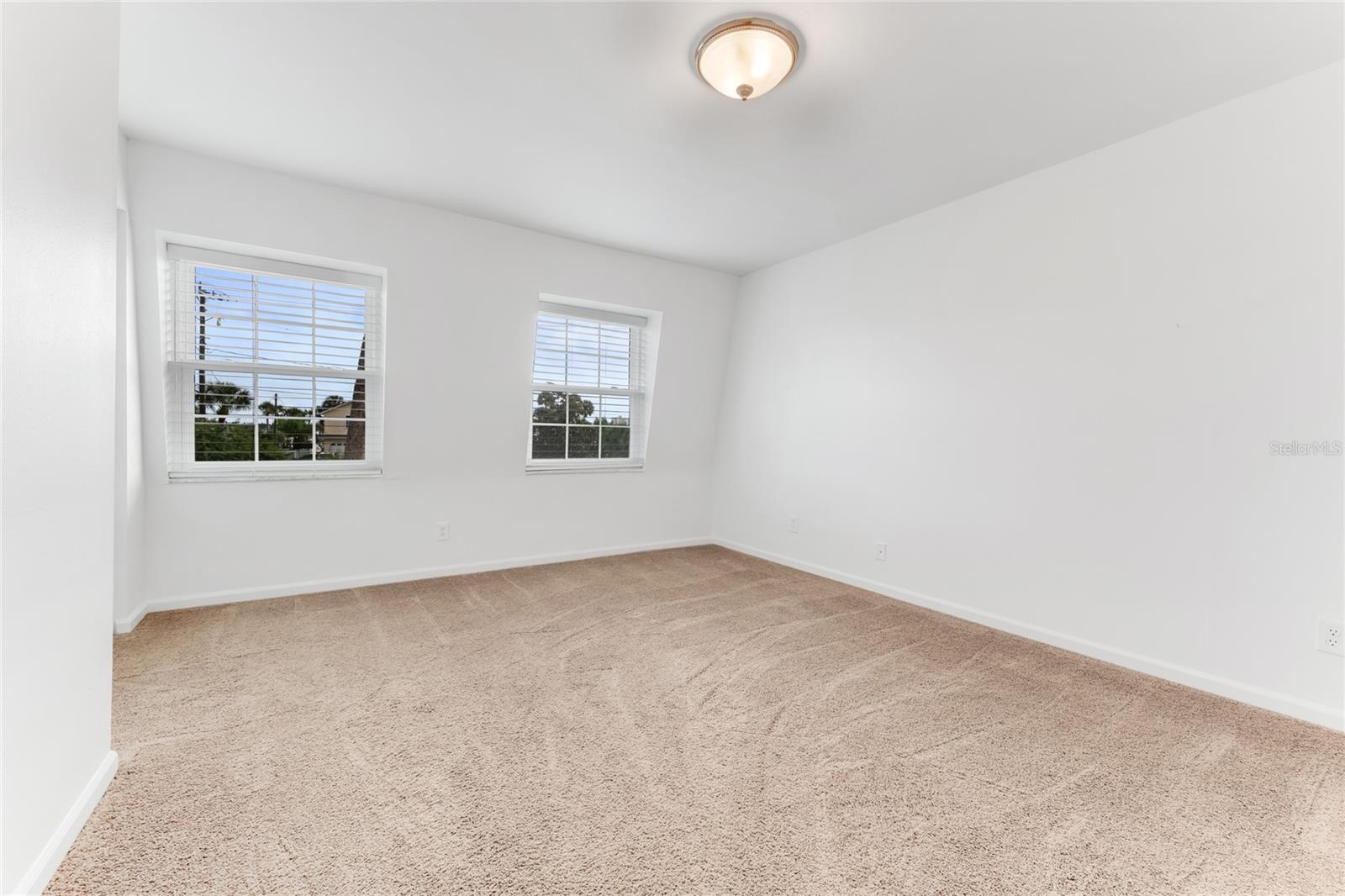 2200 S PALMETTO AVE #A050