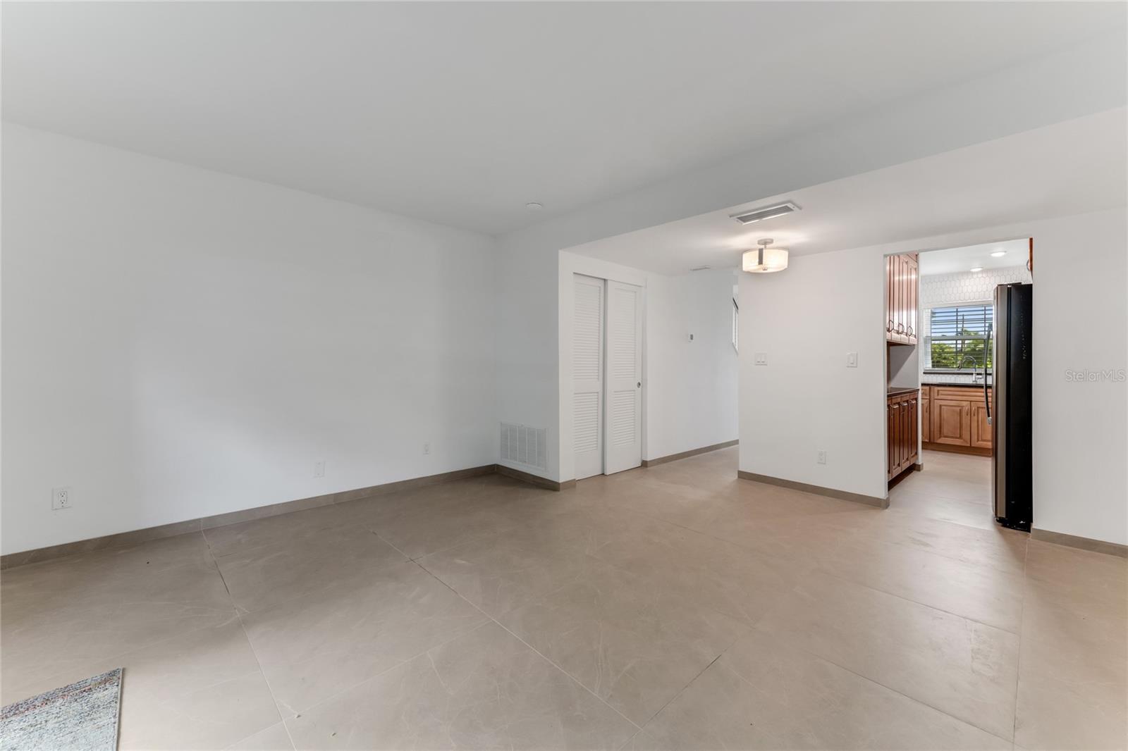 2200 S PALMETTO AVE #A050