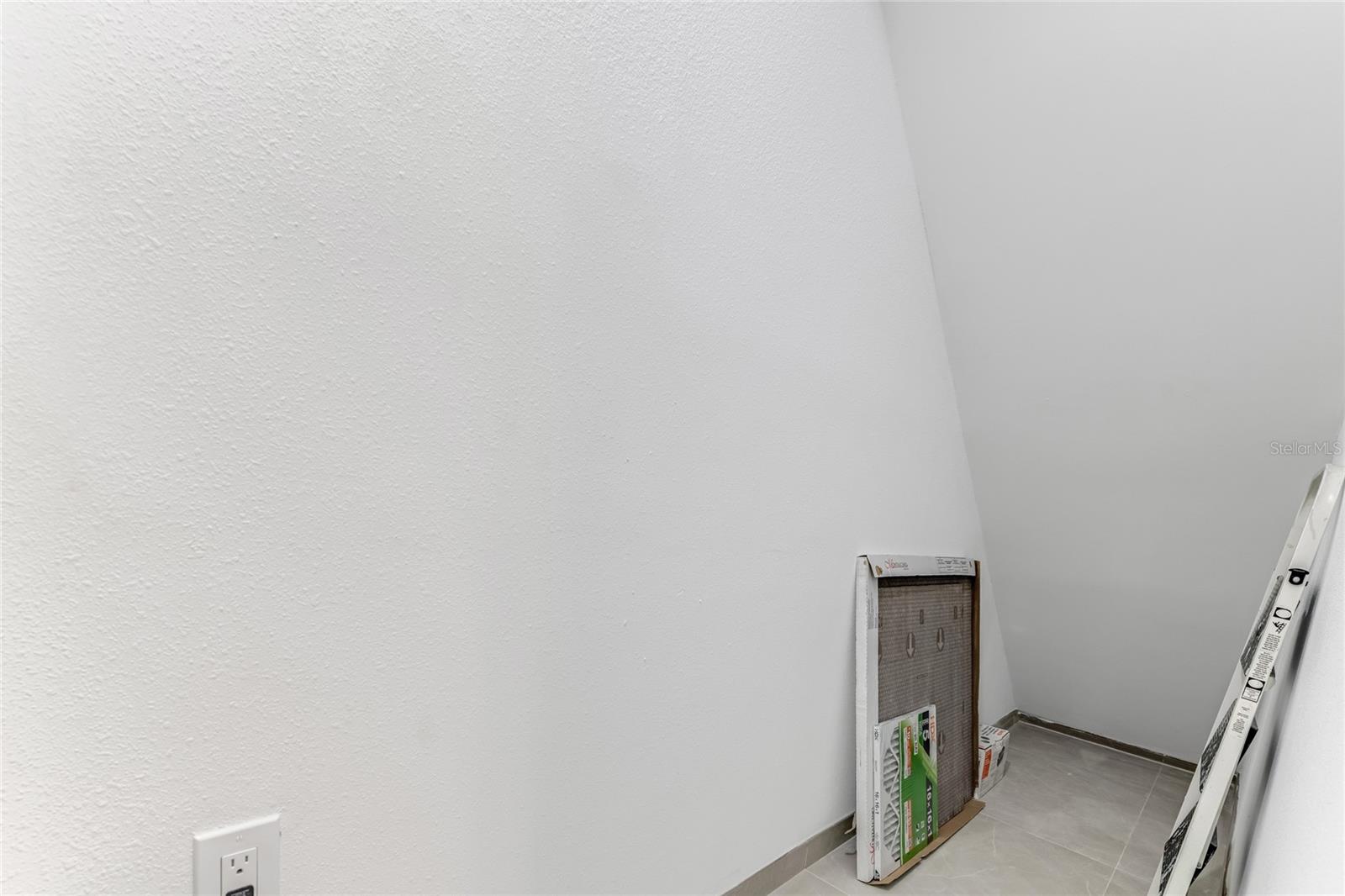 2200 S PALMETTO AVE #A050