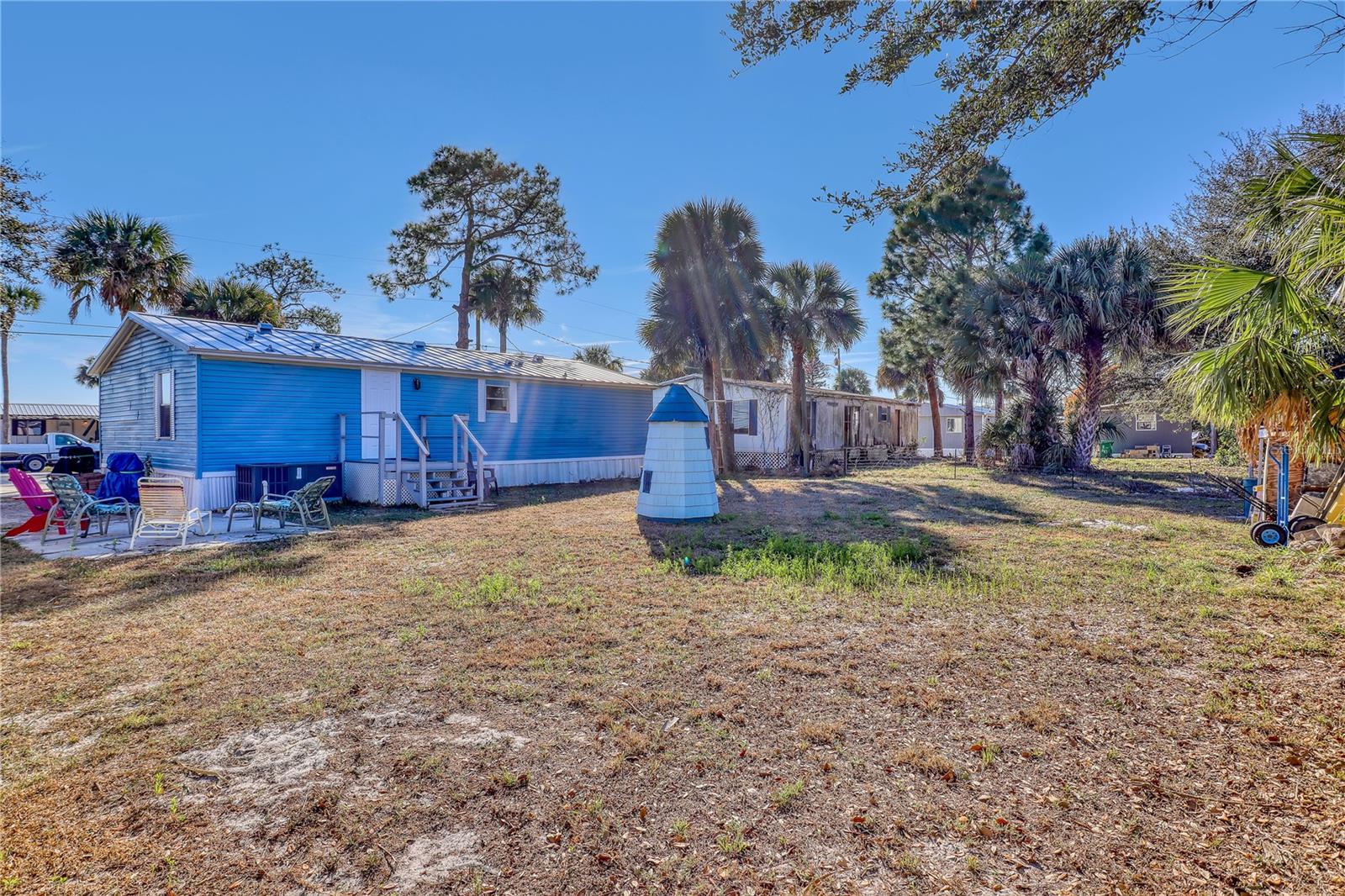 354 AKORN ST