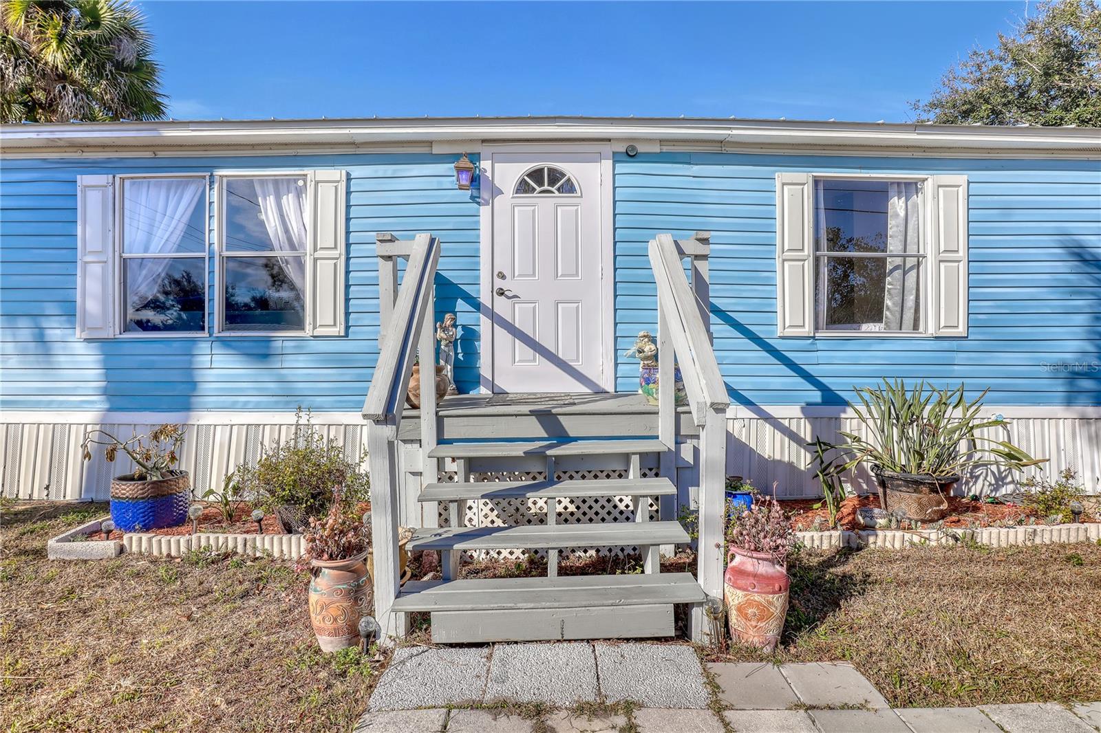 354 AKORN ST